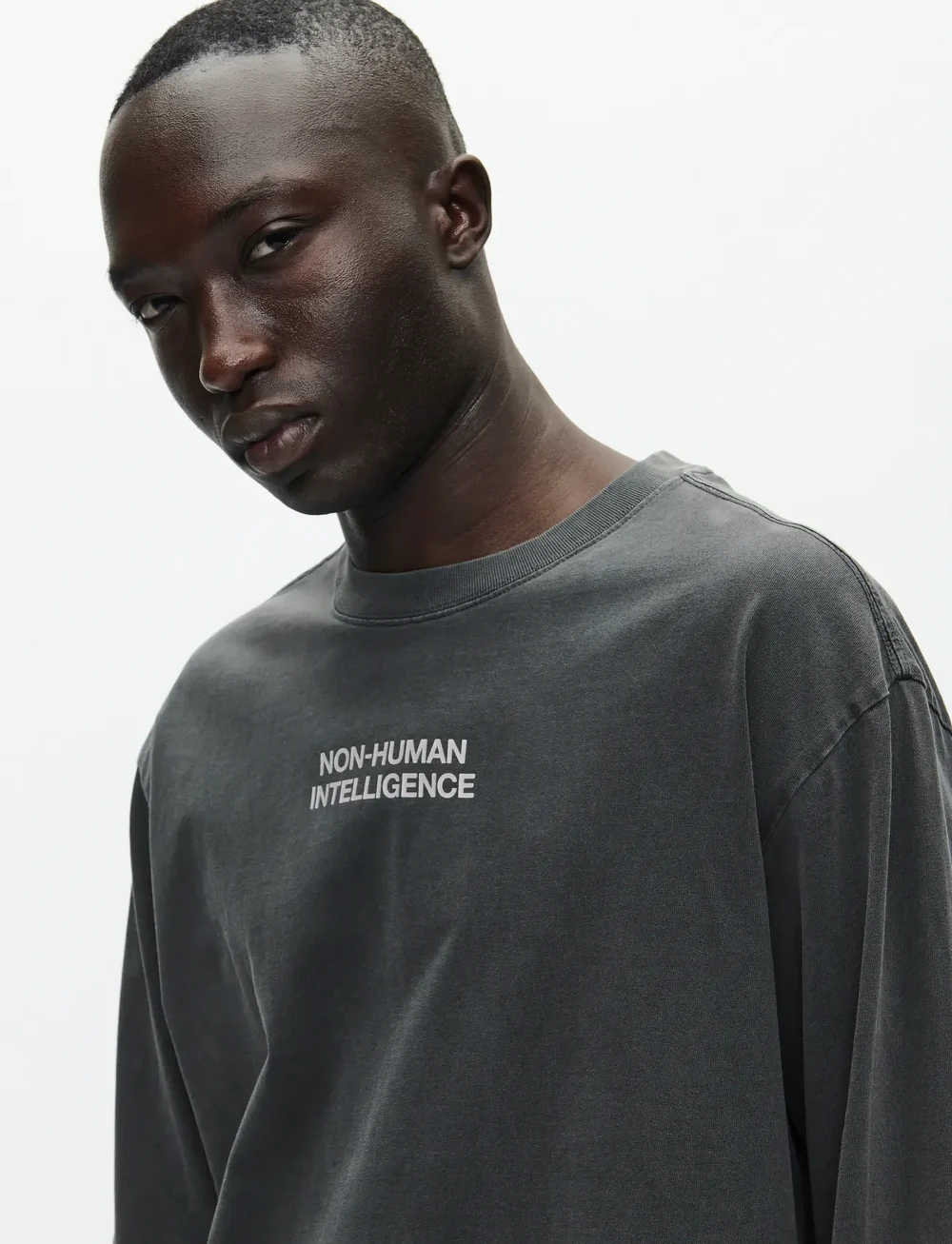 WOOD WOOD - WWRyan x crew neck intel 25207 - pikkade varrukatega t-särgid - washed black - 3