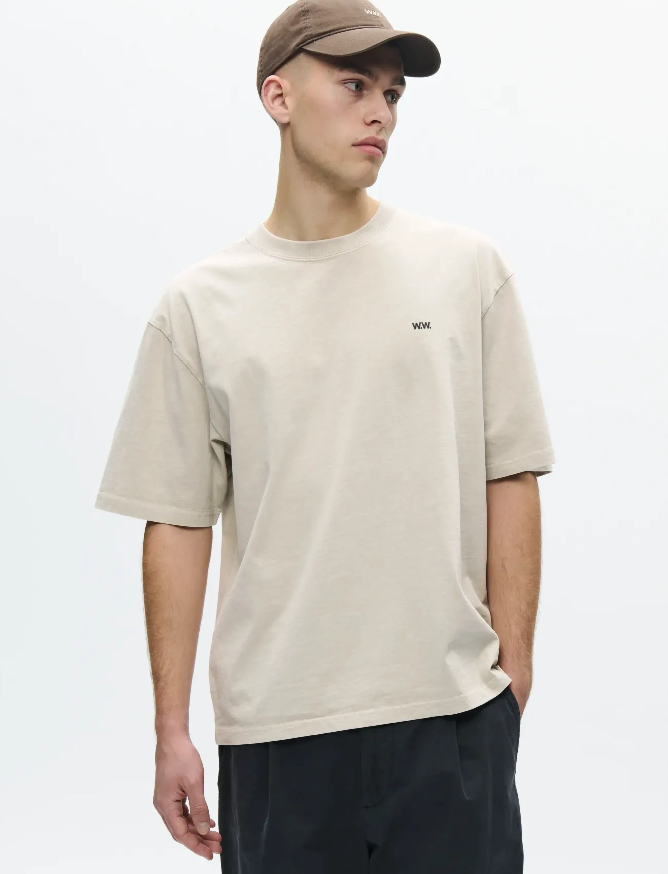 WOOD WOOD Wwgary Tee Object 25207, M, Beige, T-Shirts > Kortærmede, Herre