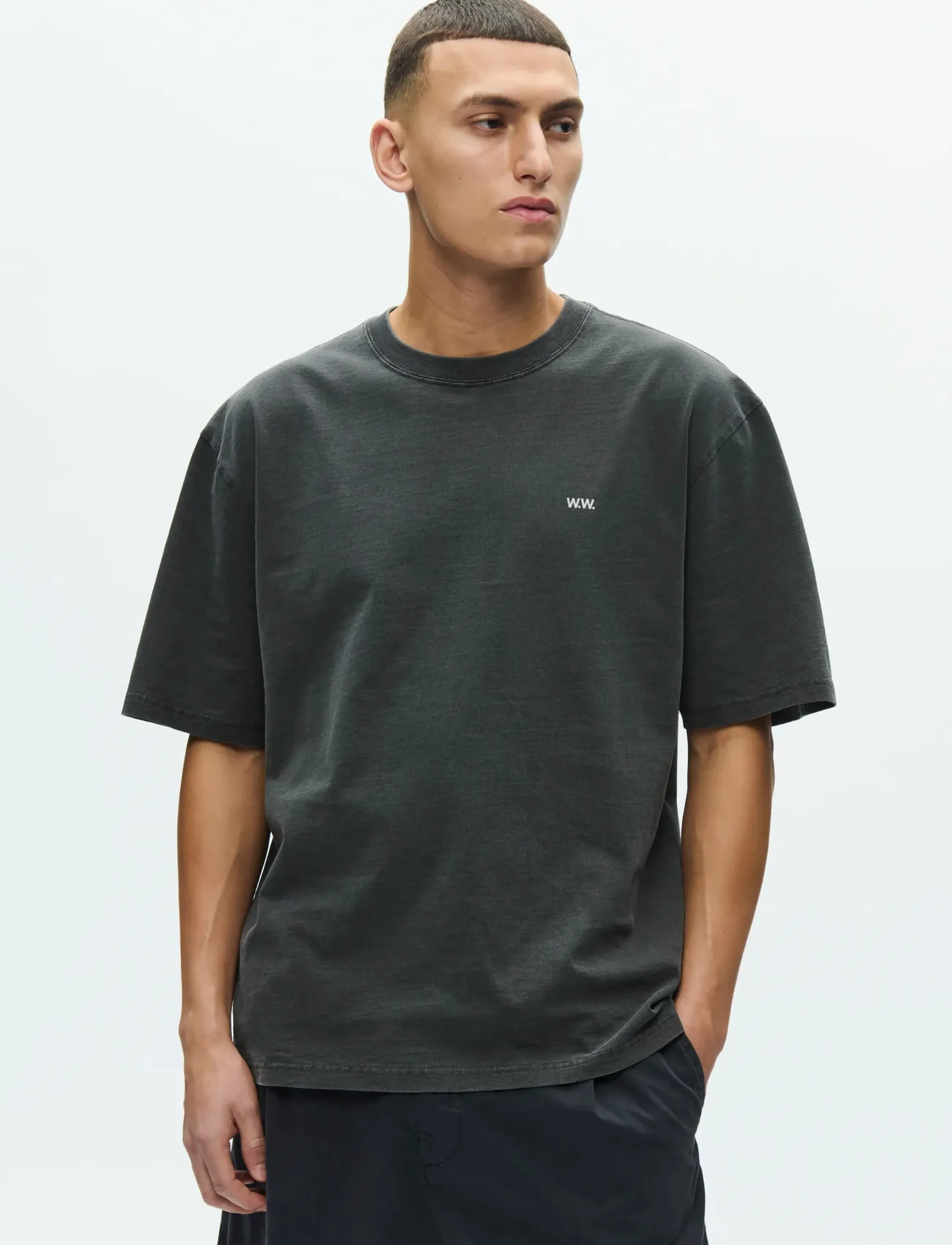 WOOD WOOD - WWGary tee object 25207 - short-sleeved t-shirts - washed black - 3