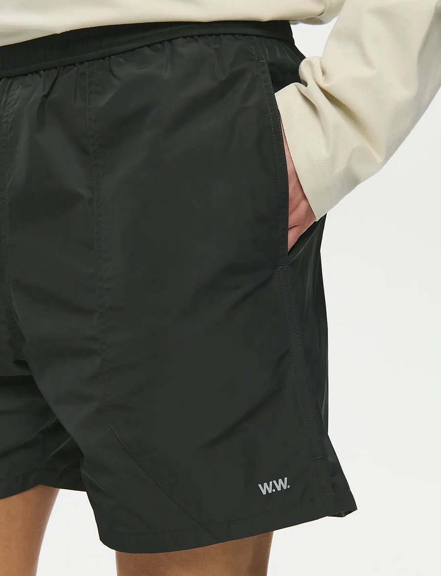 WOOD WOOD - WWMat shorts 25430 - casual shorts - pirate black - 2