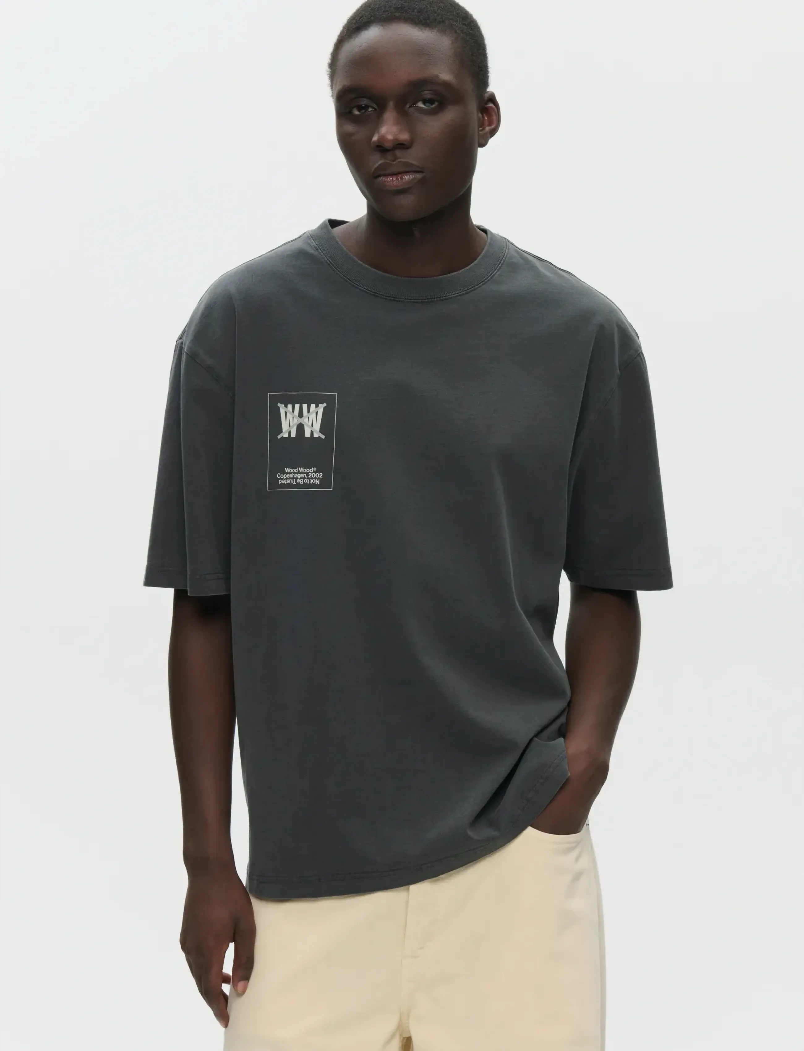 WOOD WOOD Wwgary Taxi Tee 25207, XL, Black, T-Shirts > Kortærmede, Herre