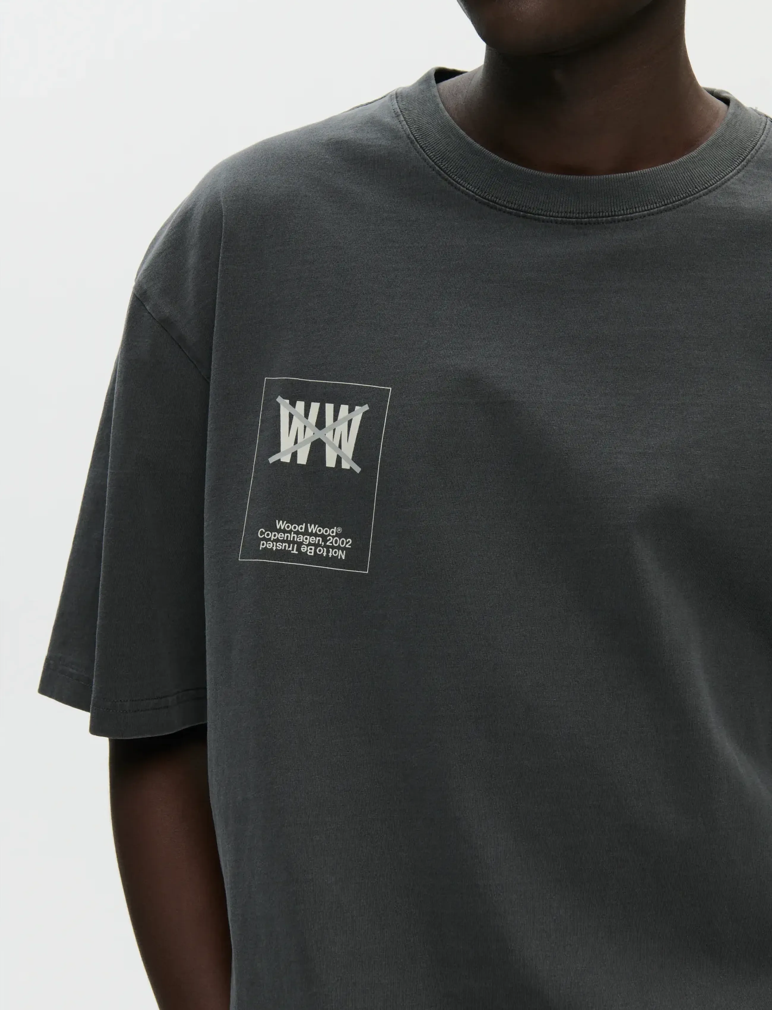 WOOD WOOD - WWGary taxi tee 25207 - kurzärmelig - washed black - 2