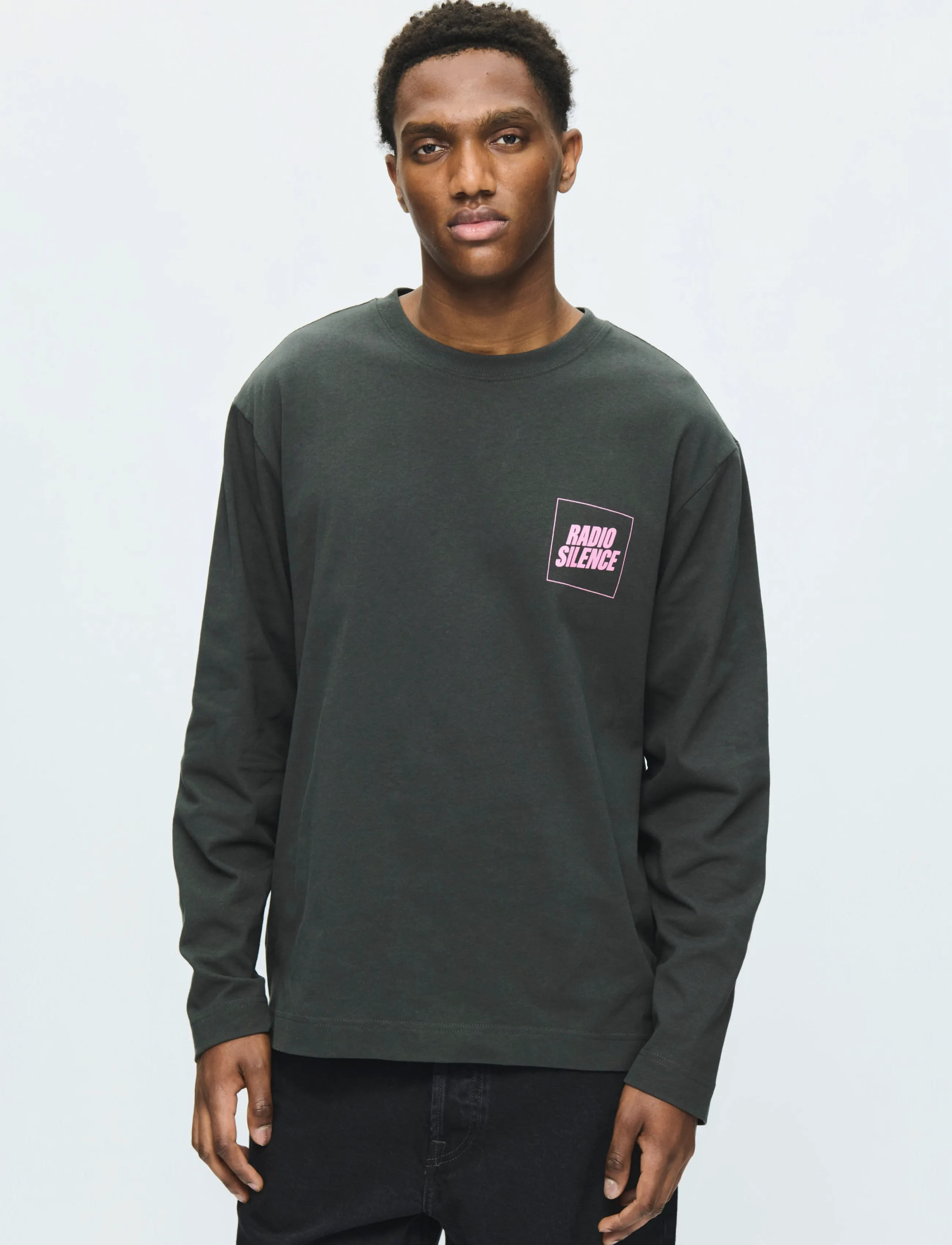 WOOD WOOD WWRyan radio LS tee 25220 - Pikkade varrukatega T-särgid - PIRATE BLACK / black