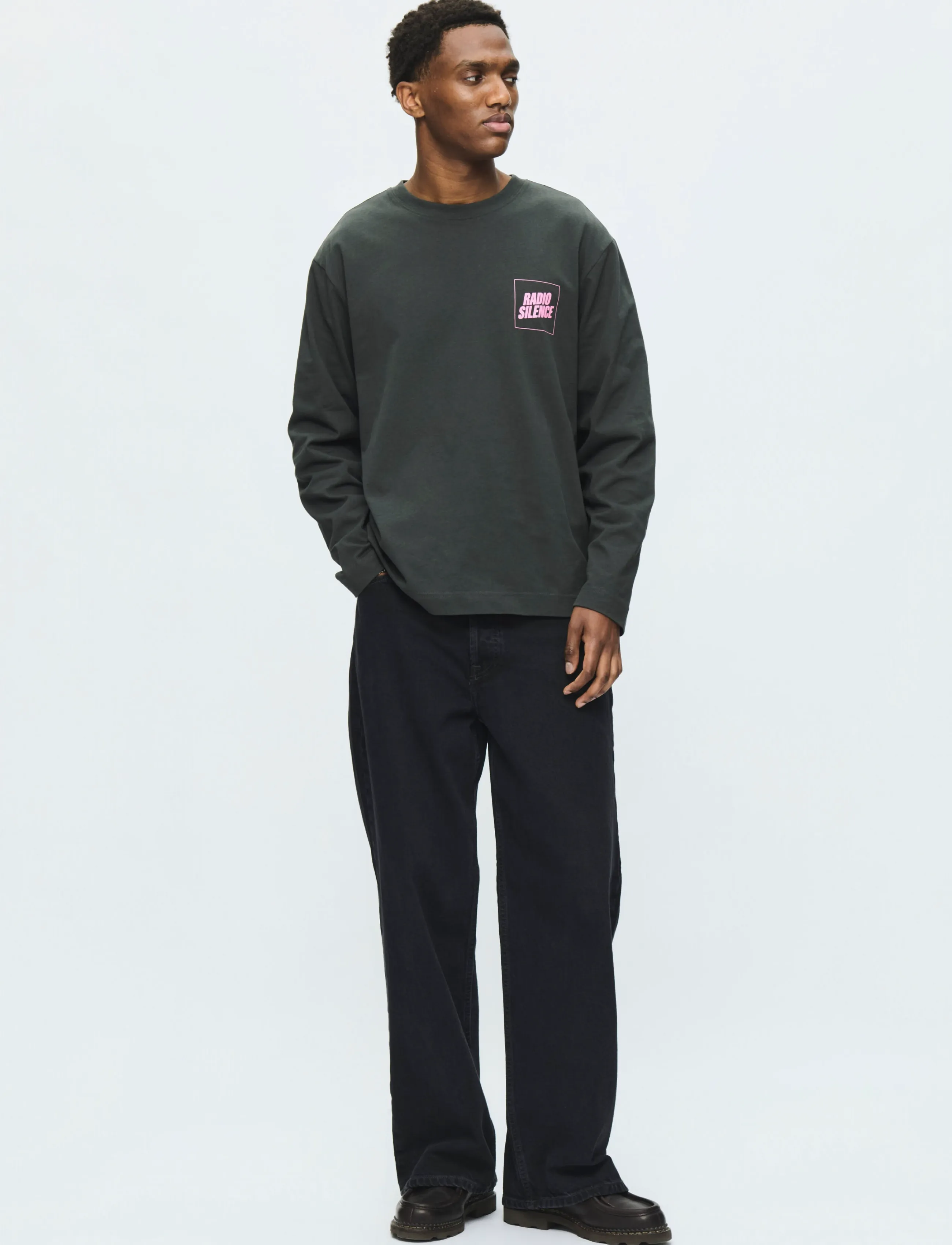 WOOD WOOD - WWRyan radio LS tee 25220 - pikkade varrukatega t-särgid - pirate black - 4