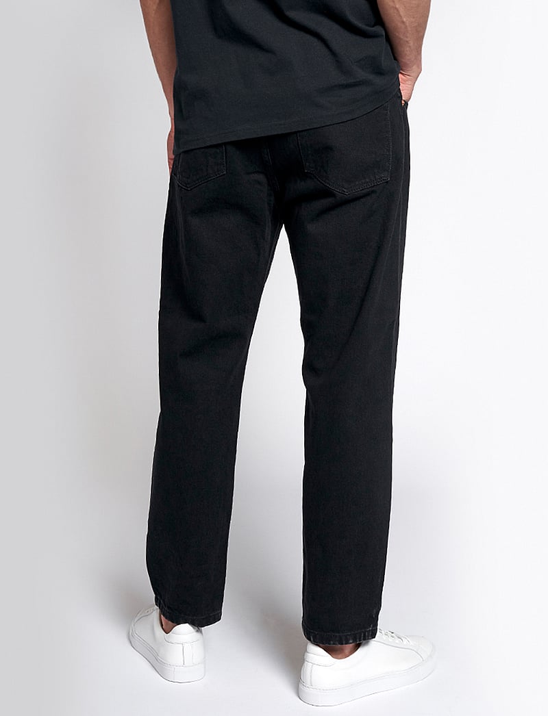 Woodbird - WBDoc Night Jeans - regular jeans - black - 3