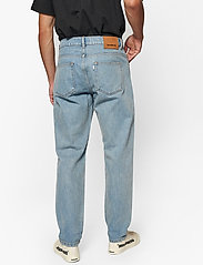 Woodbird - Doc Stein Jeans - regular piegriezuma džinsa bikses - stone - 3
