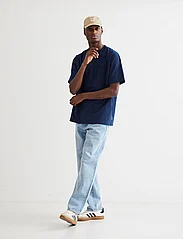 Woodbird - Leroy Doone Jeans - regular piegriezuma džinsa bikses - washed blue - 2