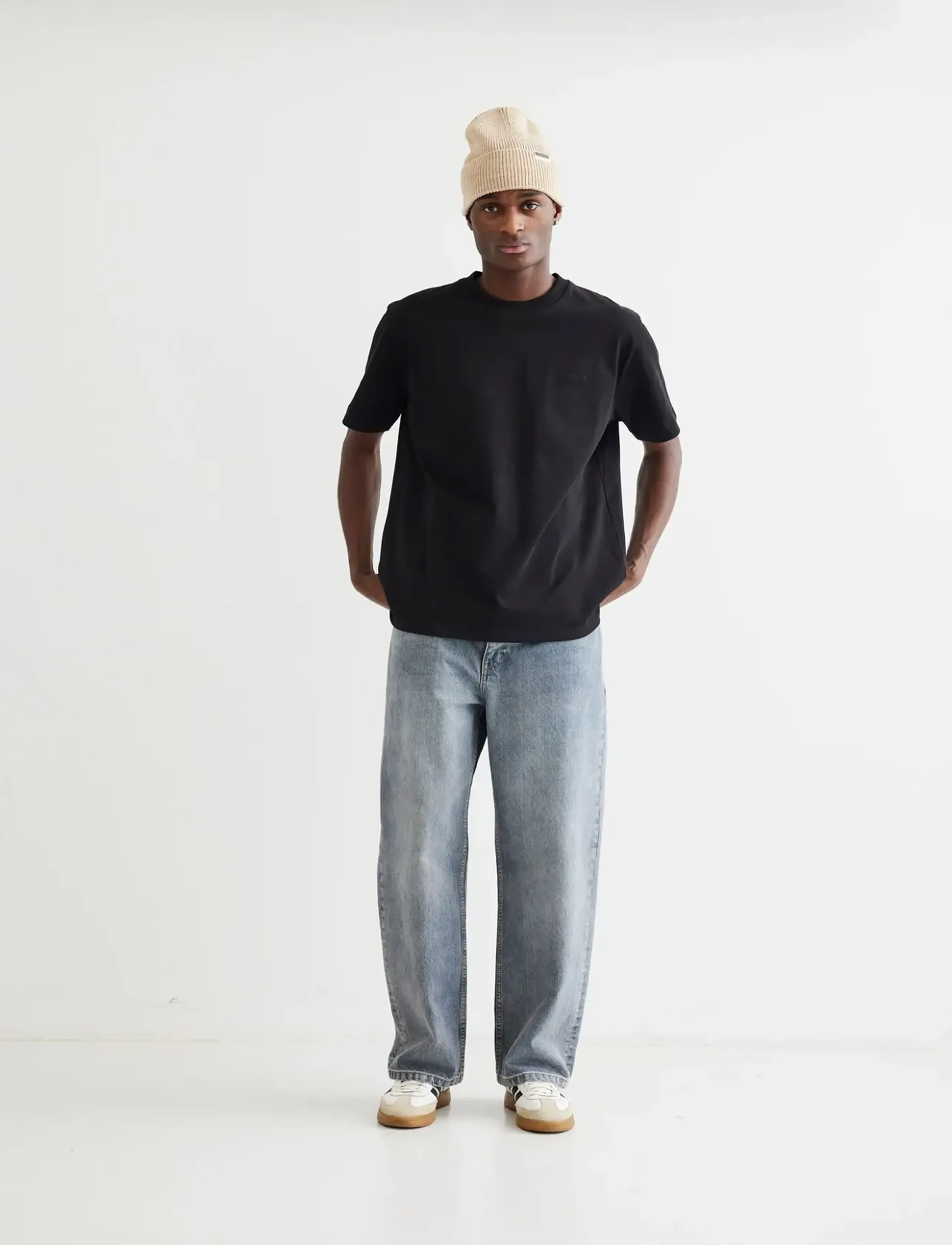 Woodbird - WBBaine Base tee - t-shirts à manches courtes - black - 3
