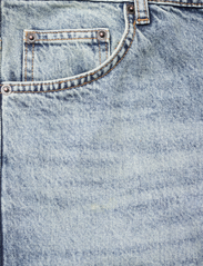 Woodbird - WBWik Vectorblue Jeans - brīva piegriezuma džinsa bikses - mid blue - 2