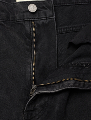 Woodbird - WBRami Crow Jeans - loose jeans - black vintage - 3