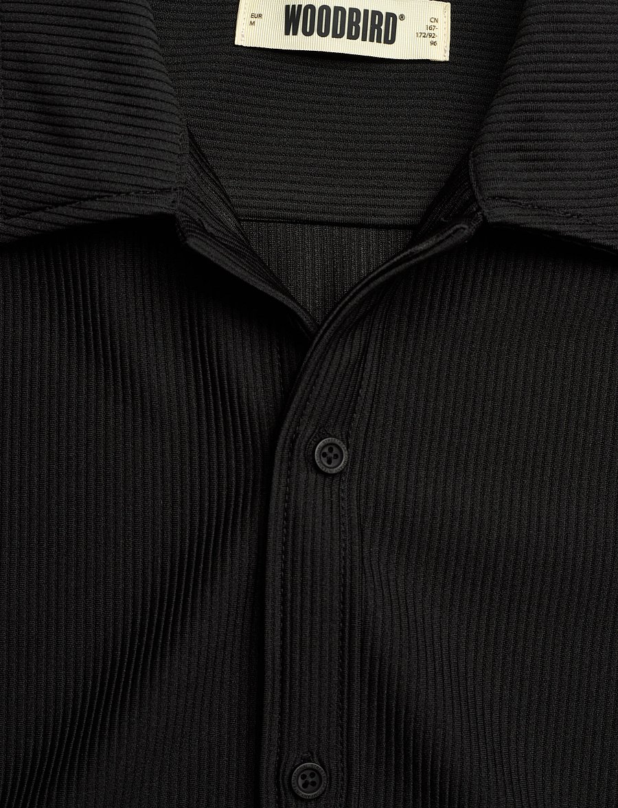 Woodbird - WBBanks Plisse Shirt - marškiniai trumpomis rankovėmis - black - 3