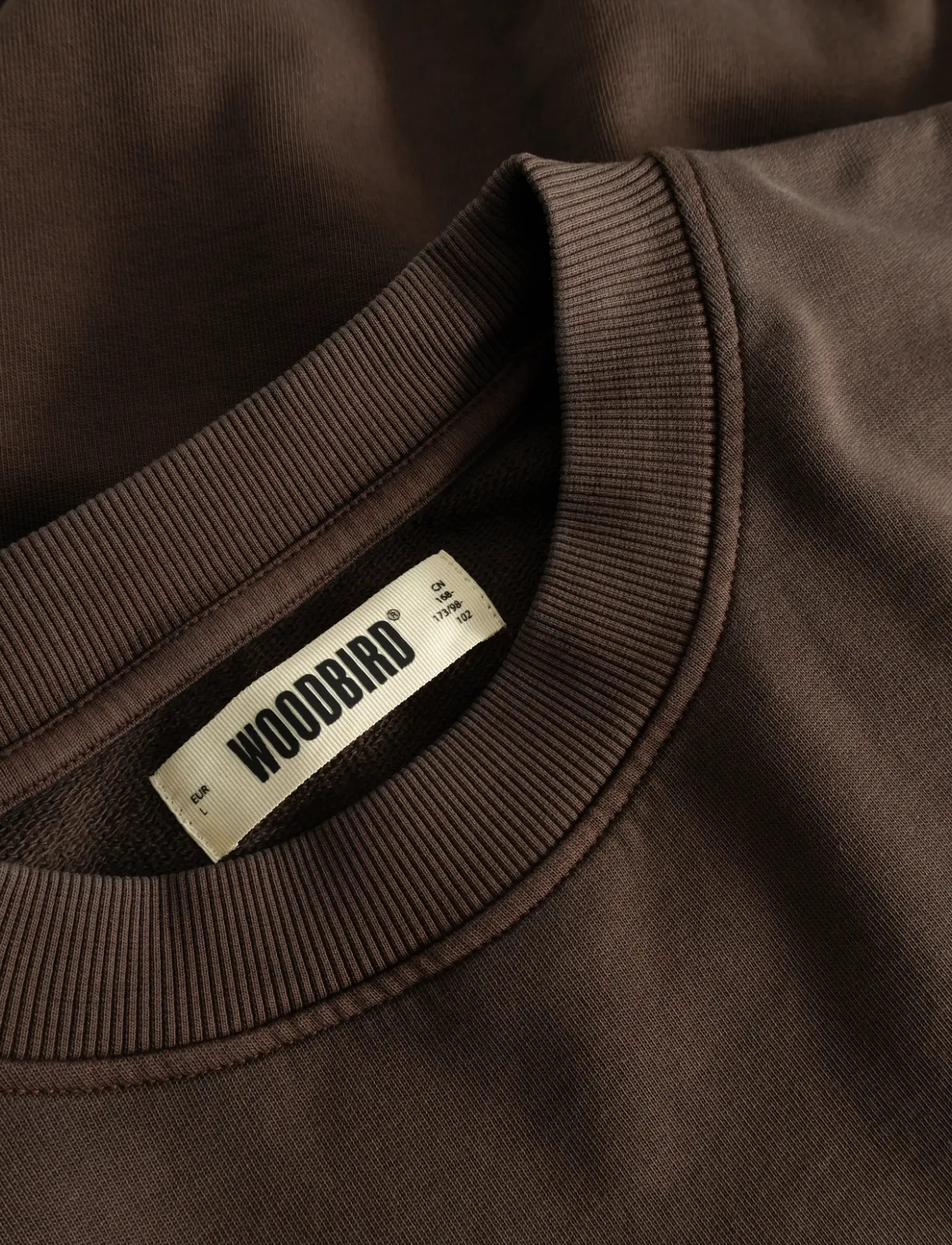 Woodbird - WBDon Washed Crew - shop by style - brown - 5