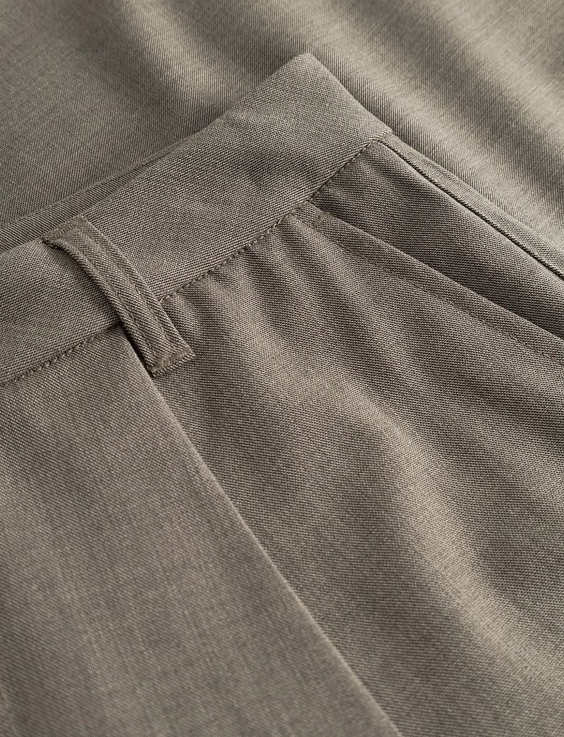 Woodbird - WBSoul Guan Shorts - lühikesed vabaajapüksid - sand melange - 3