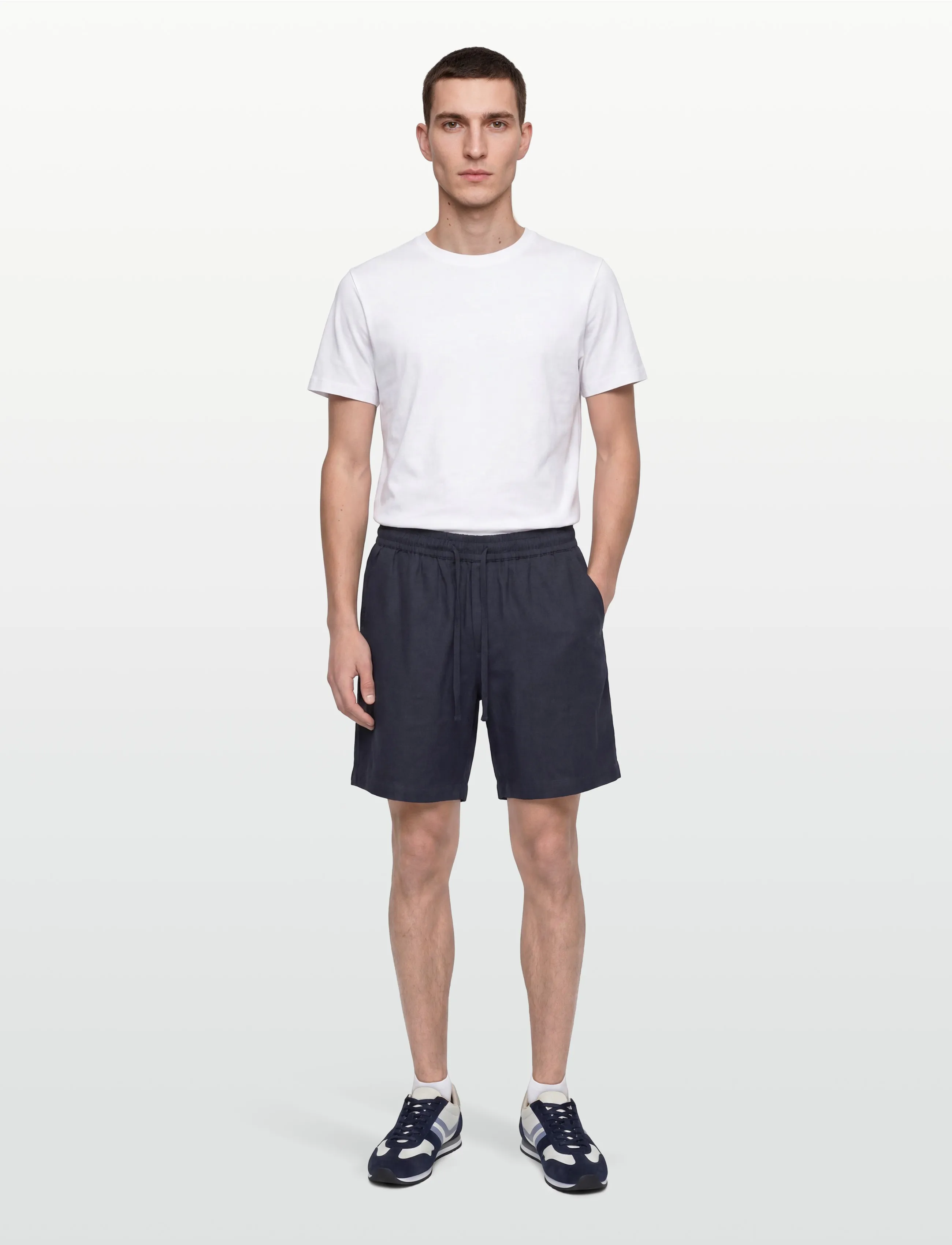 Woodbird - WBBommy Linen Shorts - lühikesed vabaajapüksid - navy - 0