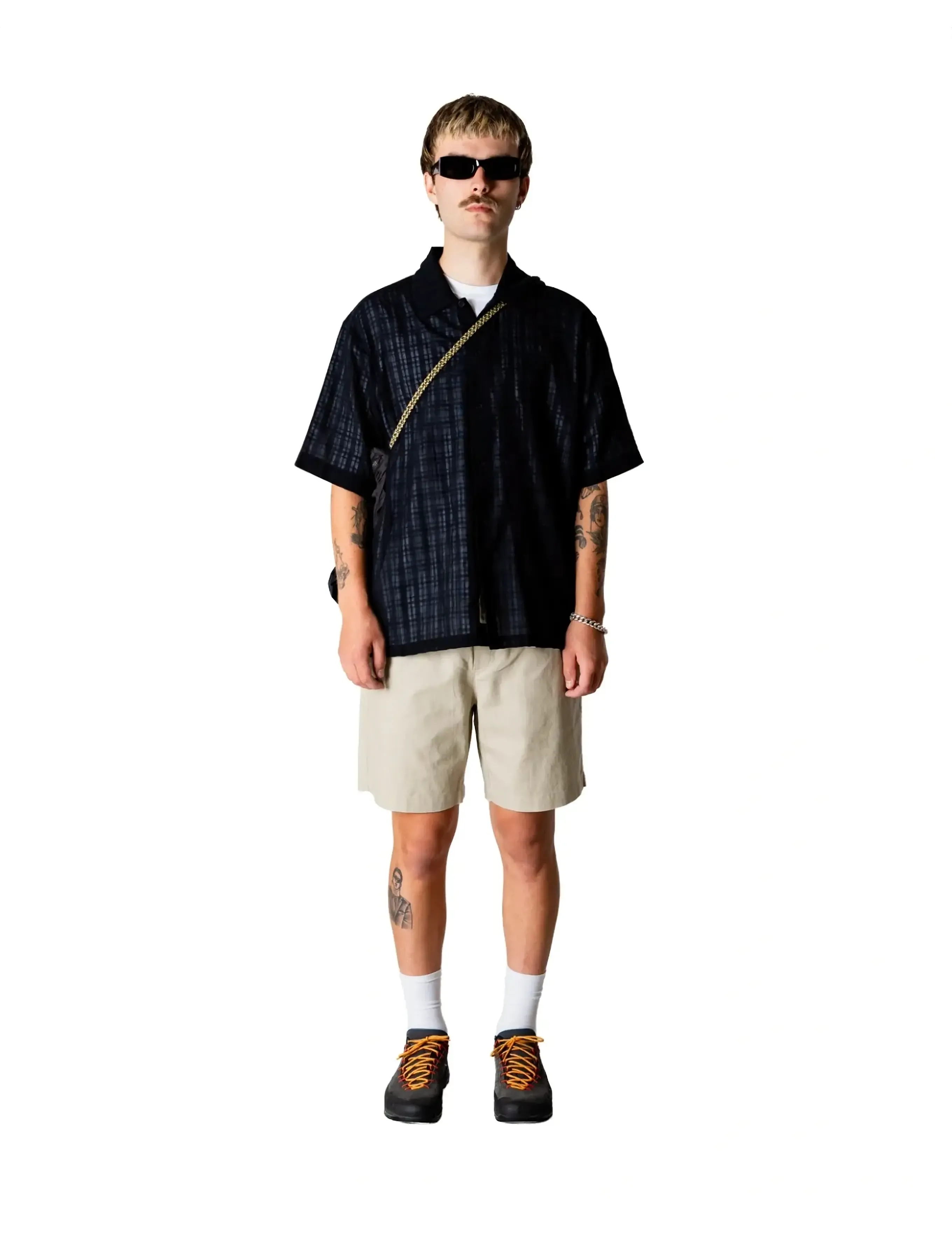 Woodbird WBBommy Linen Shorts - Lühikesed püksid - STONE / beige