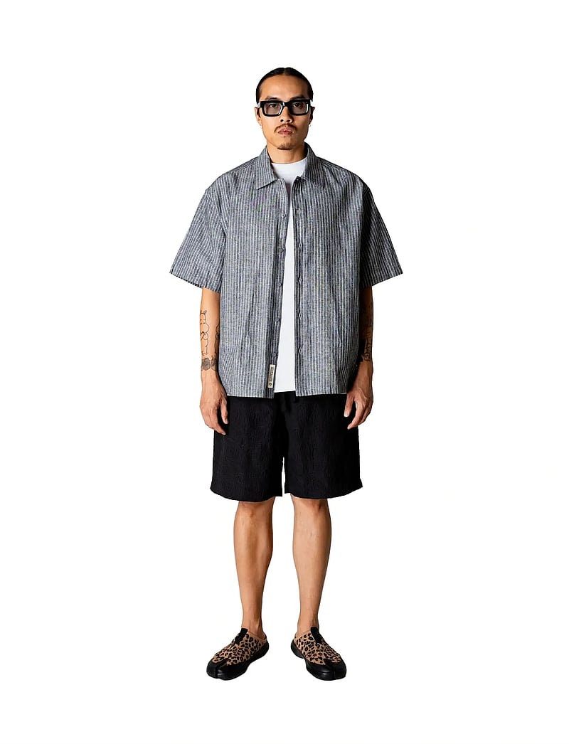 Woodbird - WBWang Tai Stripe Shirt - stribede skjorter - white stripe - 0