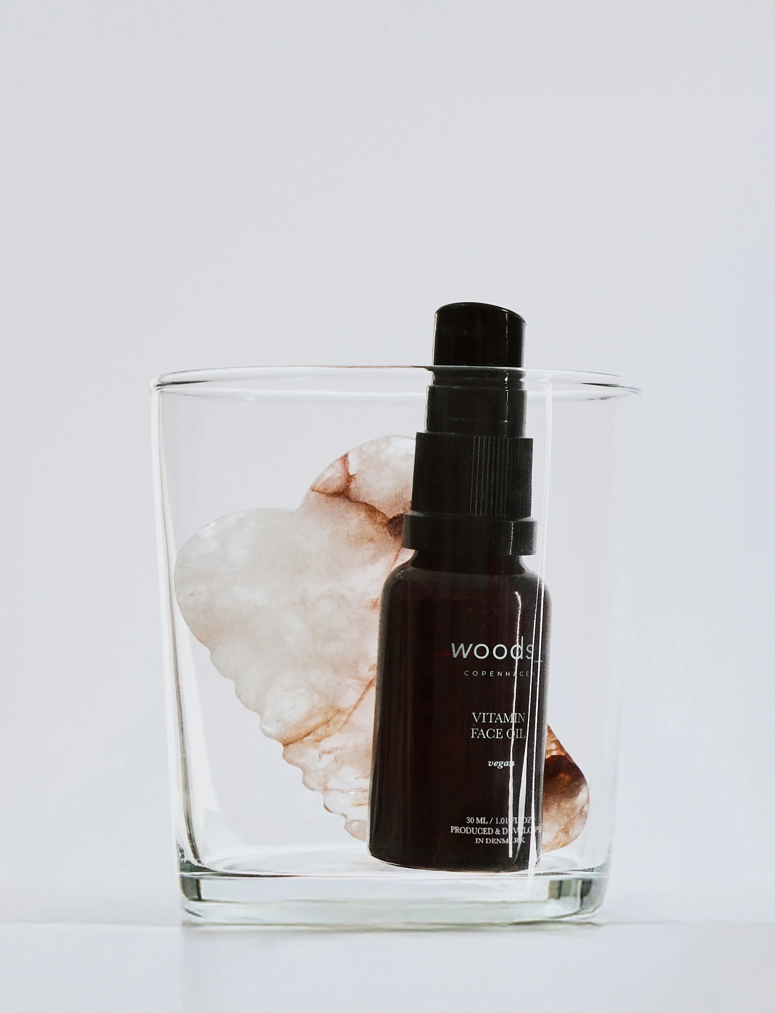 woods_ copenhagen - Sculpting Face Gua Sha - gua sha & ansiktsroller - 1017 - clear - 5