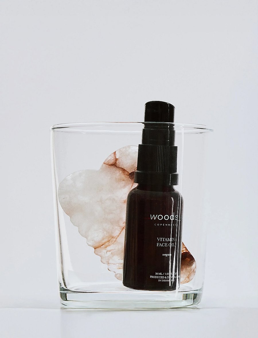 woods_ copenhagen - Sculpting Face Gua Sha - gua sha & ansiktsroller - 1017 - clear - 5