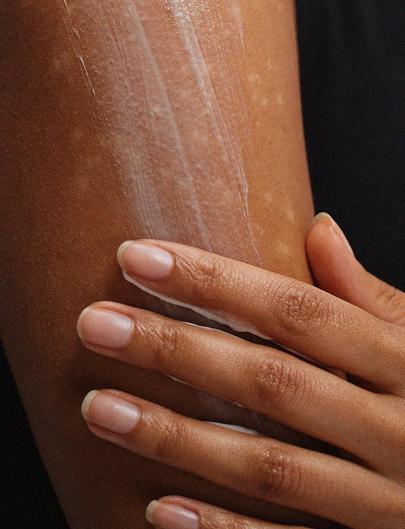 woods_ copenhagen - Niacinamide Repair Body Lotion - lotion & creme - 1017 - clear - 5