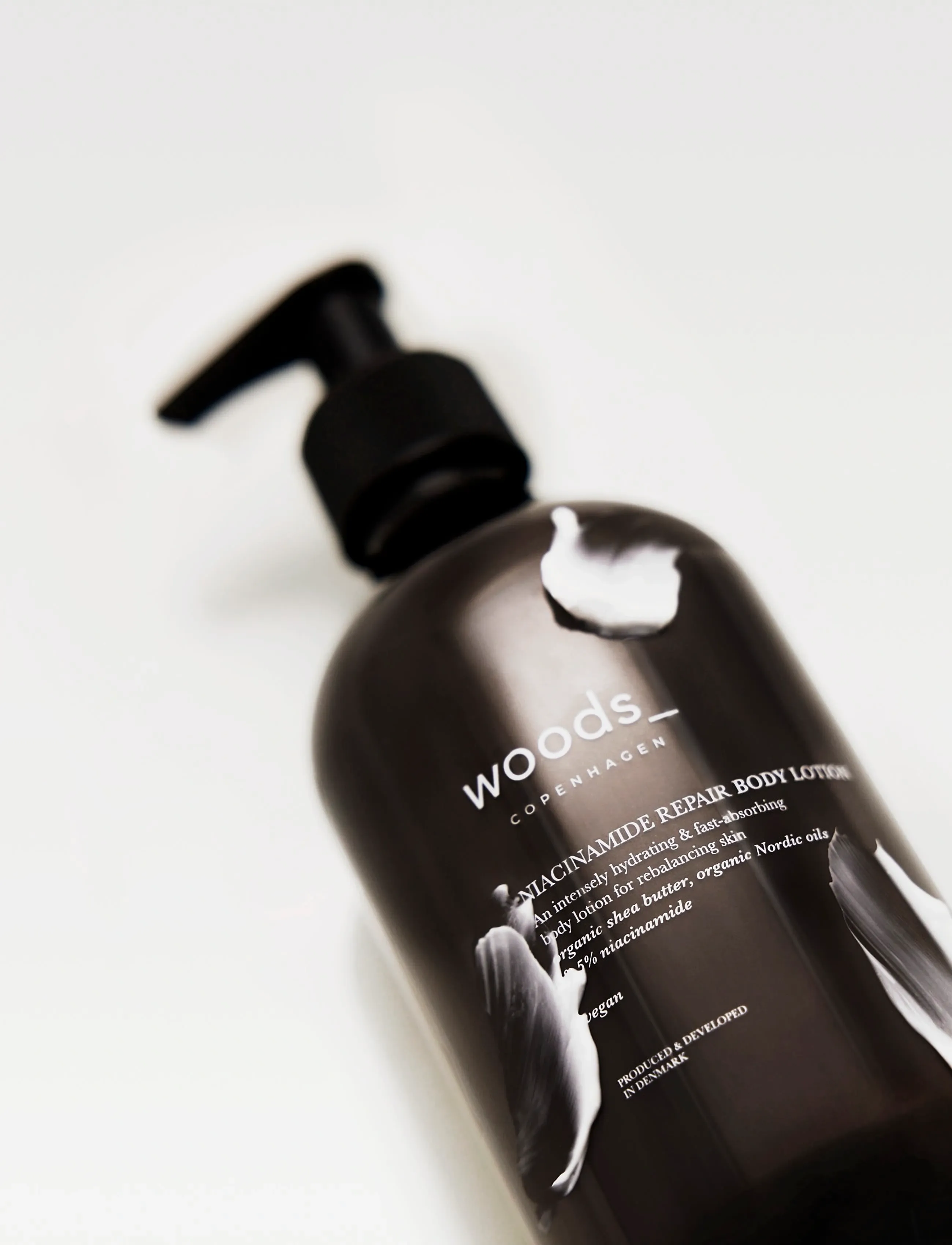 woods_ copenhagen - Niacinamide Repair Body Lotion - lotion & cream - 1017 - clear - 5
