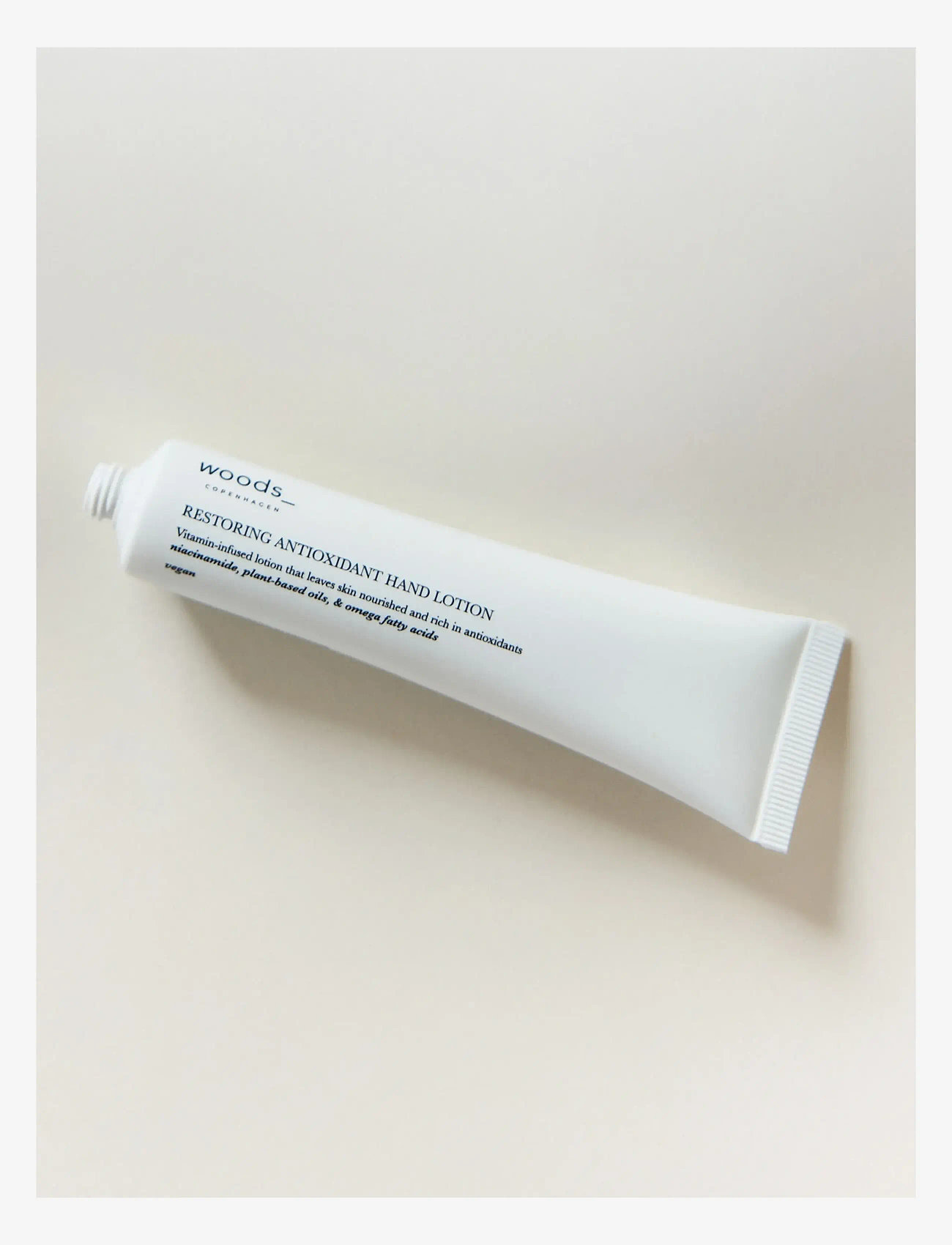 woods_ copenhagen - Restoring Antioxidant Hand Lotion - håndkrem - 1017 - clear - 2