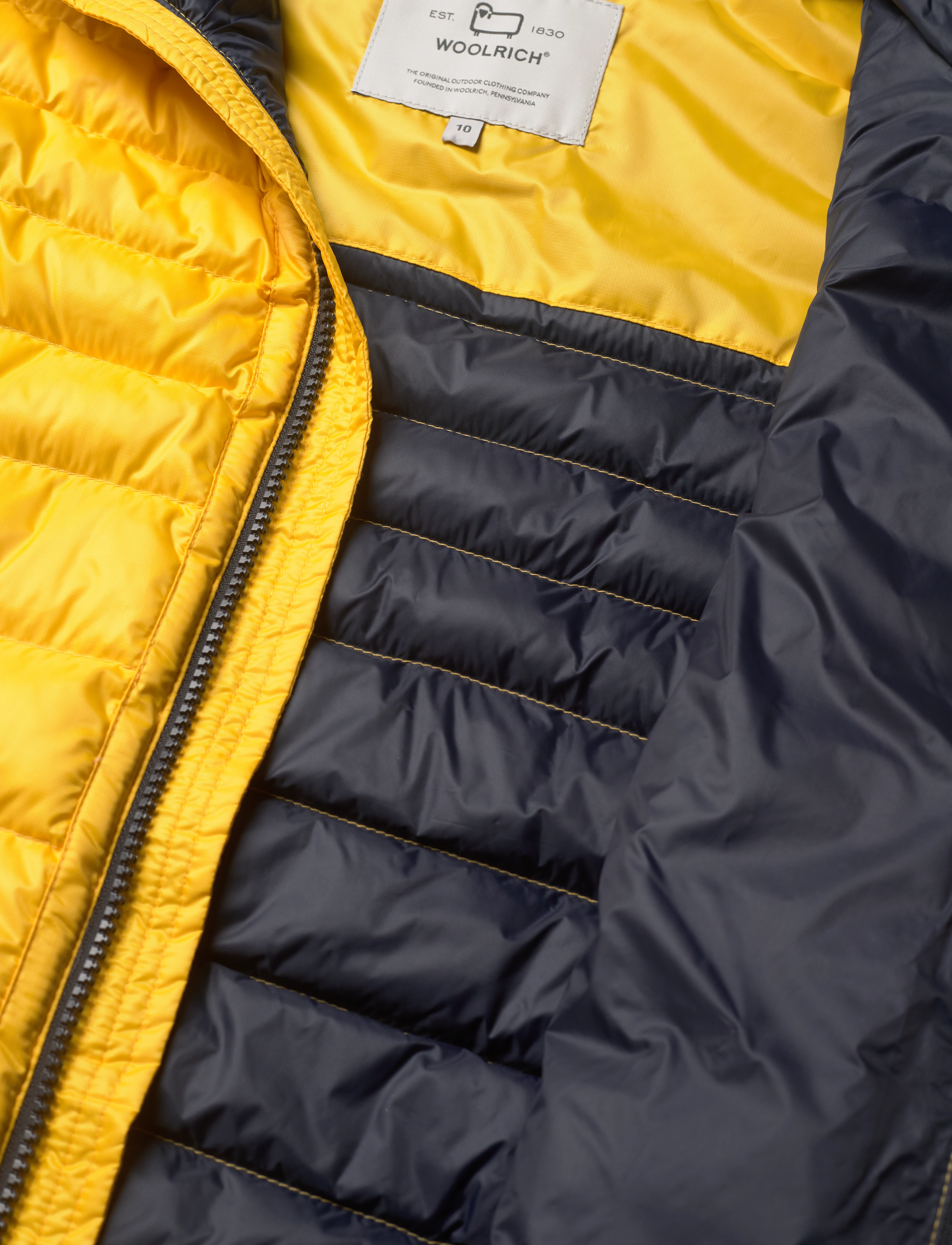 WOOLRICH - SUNDANCE HOODIE JACKET - dunjakker og fôrede jakker - buddagold - 5