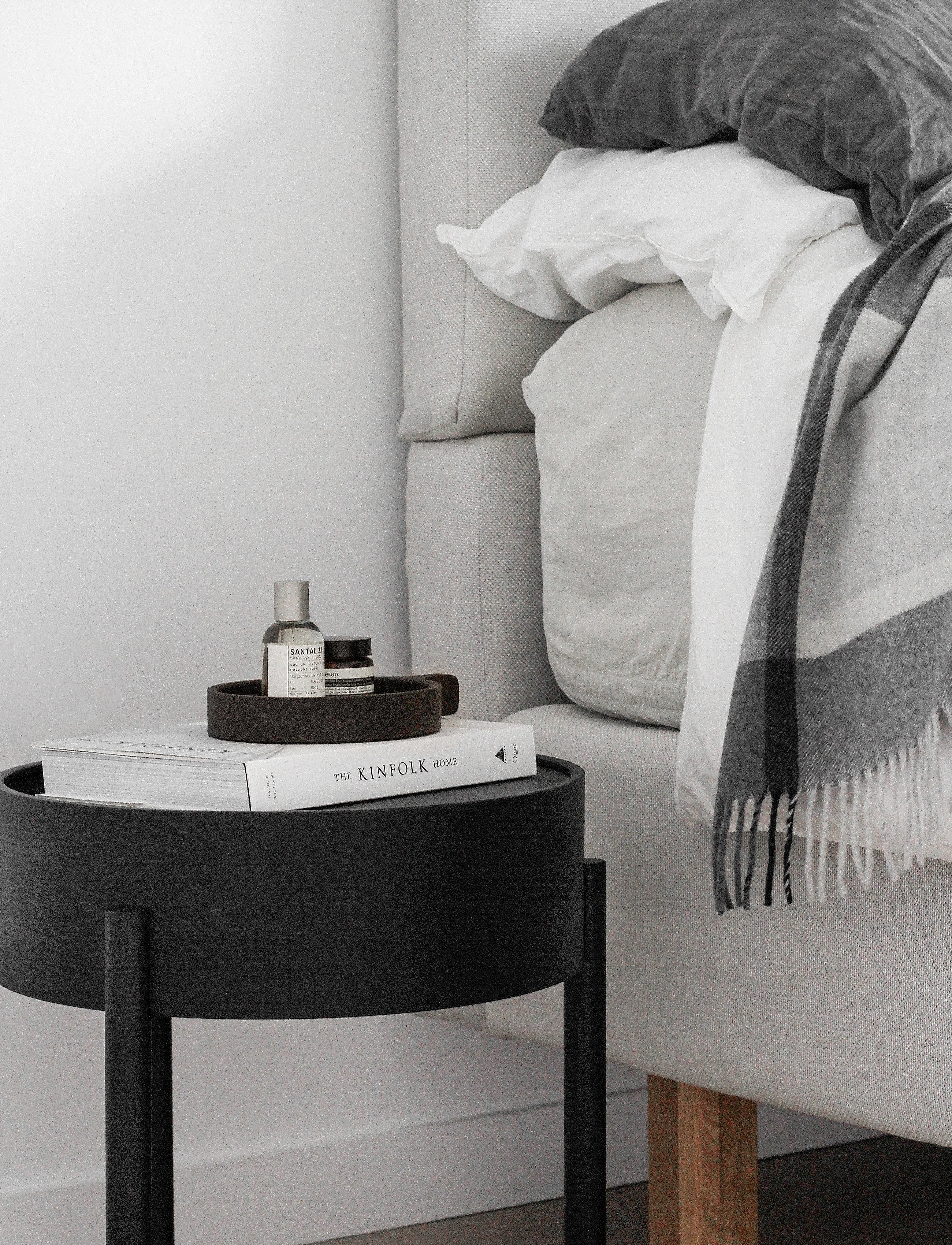 WOUD - Arc side table - tische - black painted ash - 5