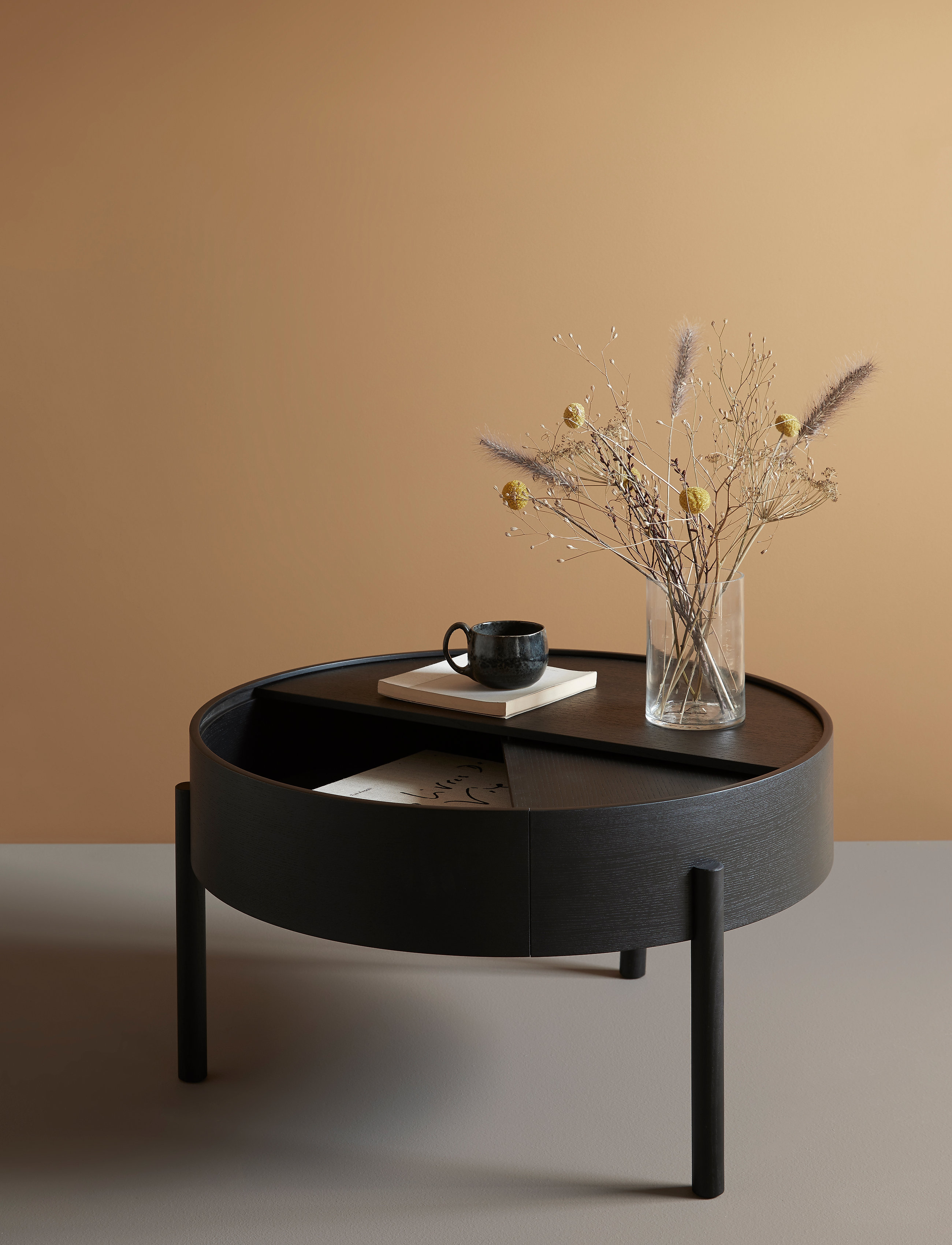 WOUD Arc Coffee Table, One Size, Tables, Schwarz - Homeware