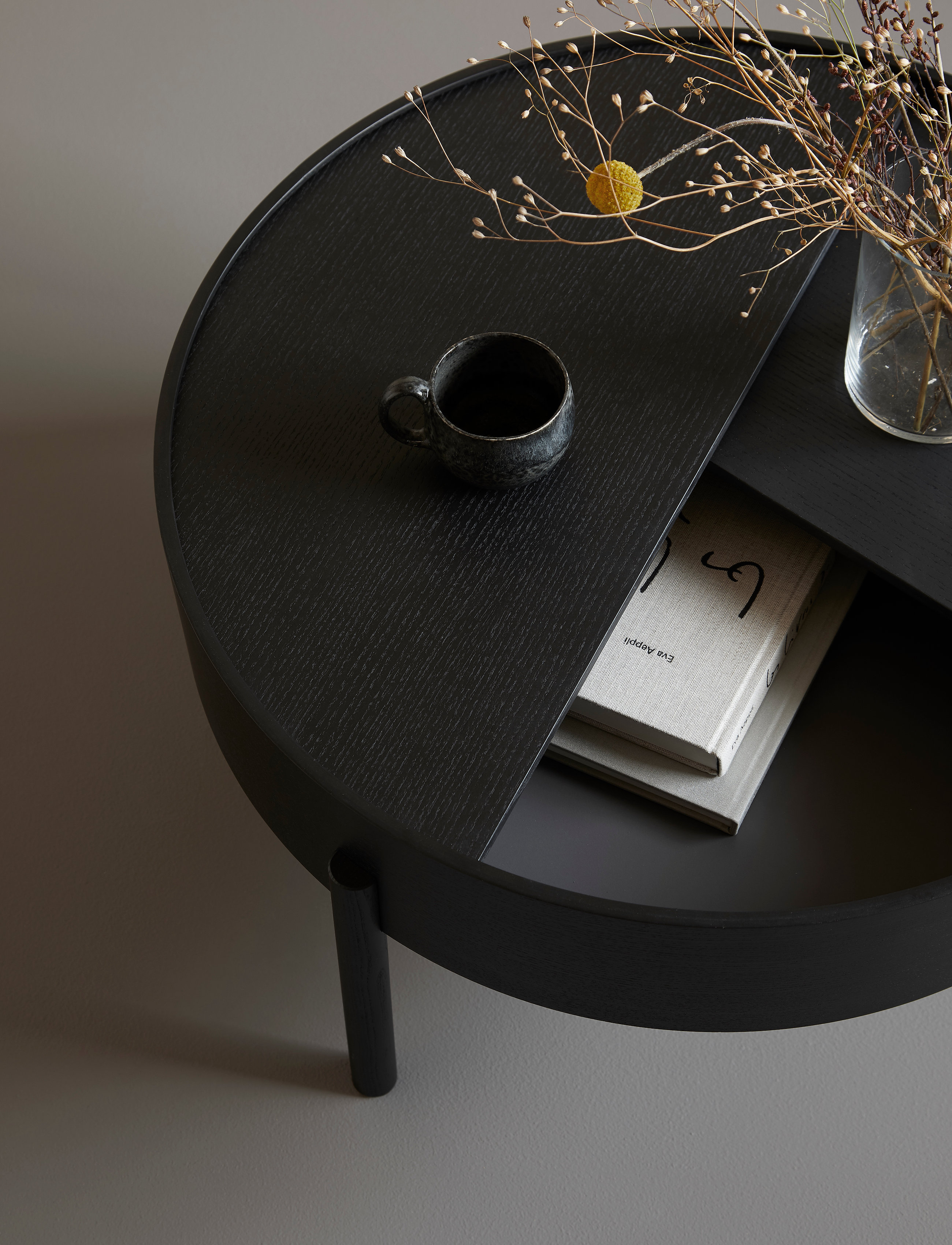 WOUD - Arc coffee table - stalai - black painted ash - 4