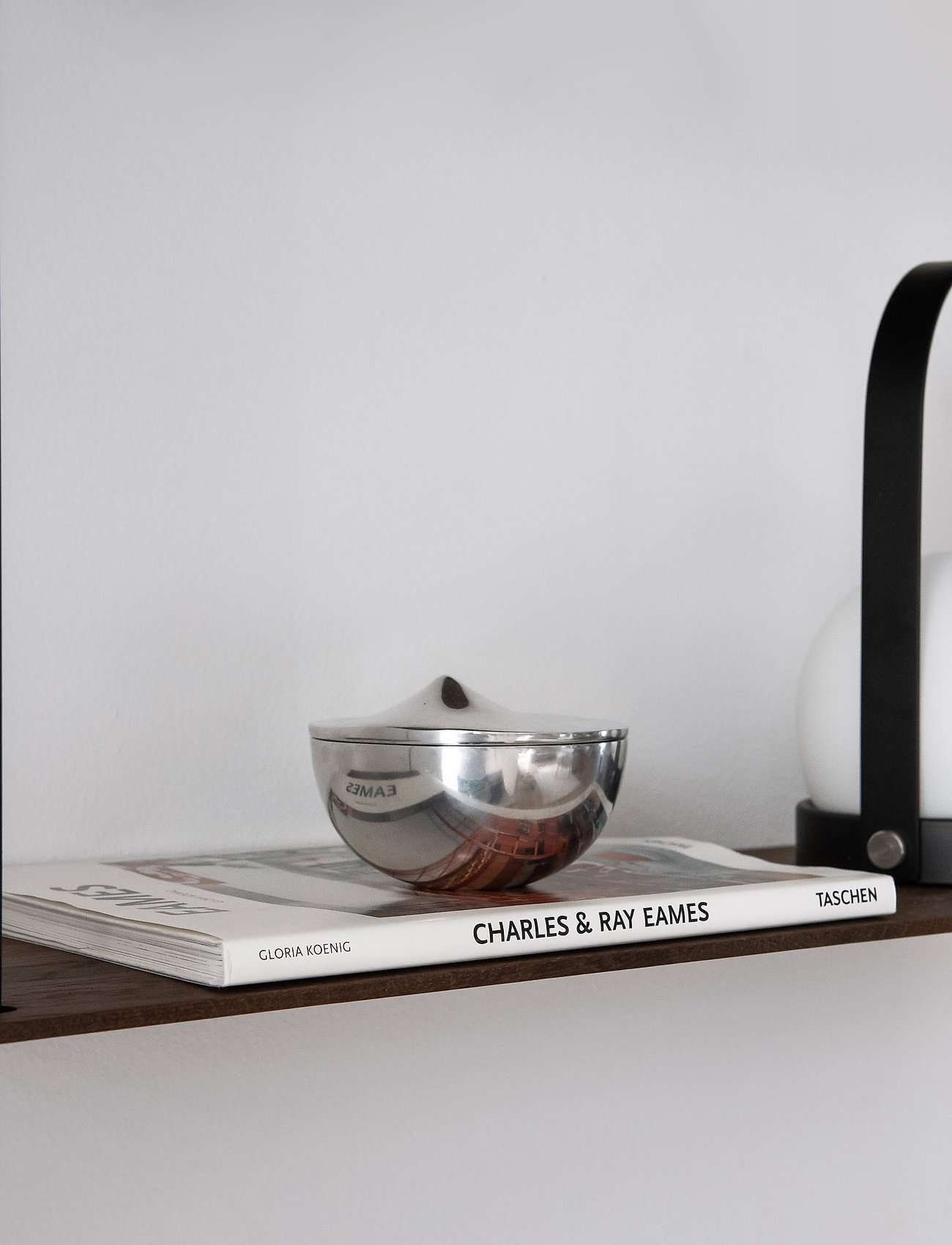 WOUD - Stedge shelf (80 cm) - hylder - smoked oak - 4