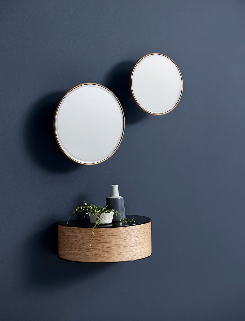 WOUD - Wallie wall drawer - regale und verwahrung - black painted metal with bended oak veneer drawer - 0