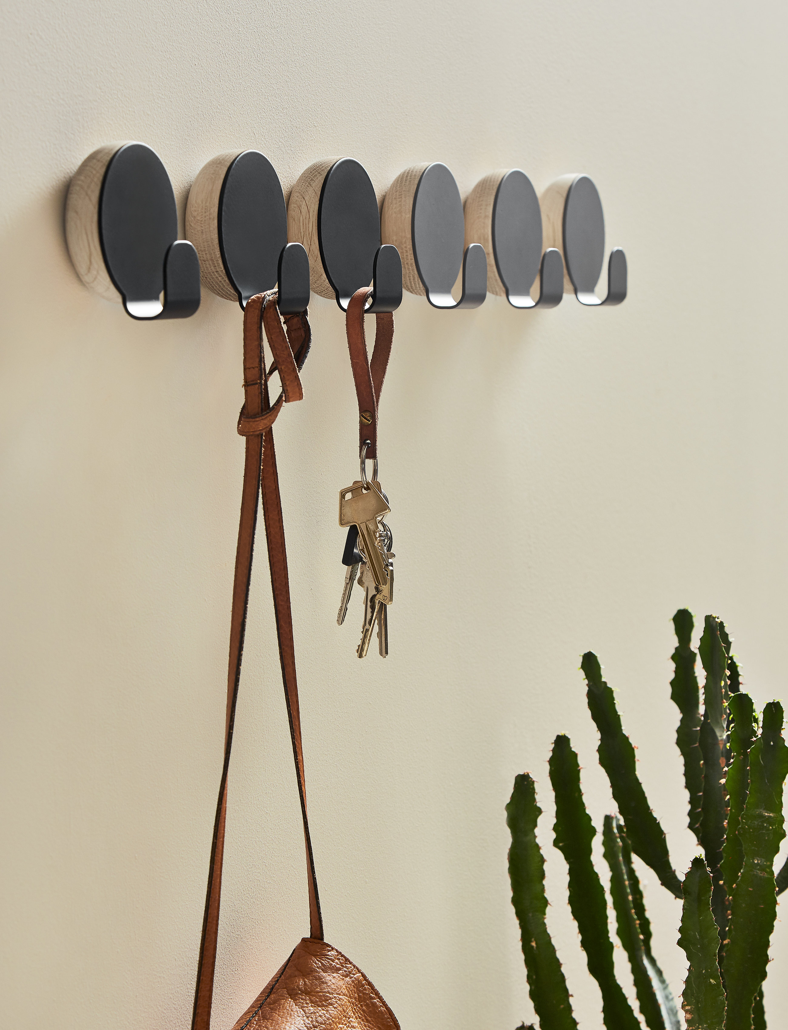 WOUD Haak Hook, One Size, Hooks & Knobs, Schwarz - Hooks, Homeware