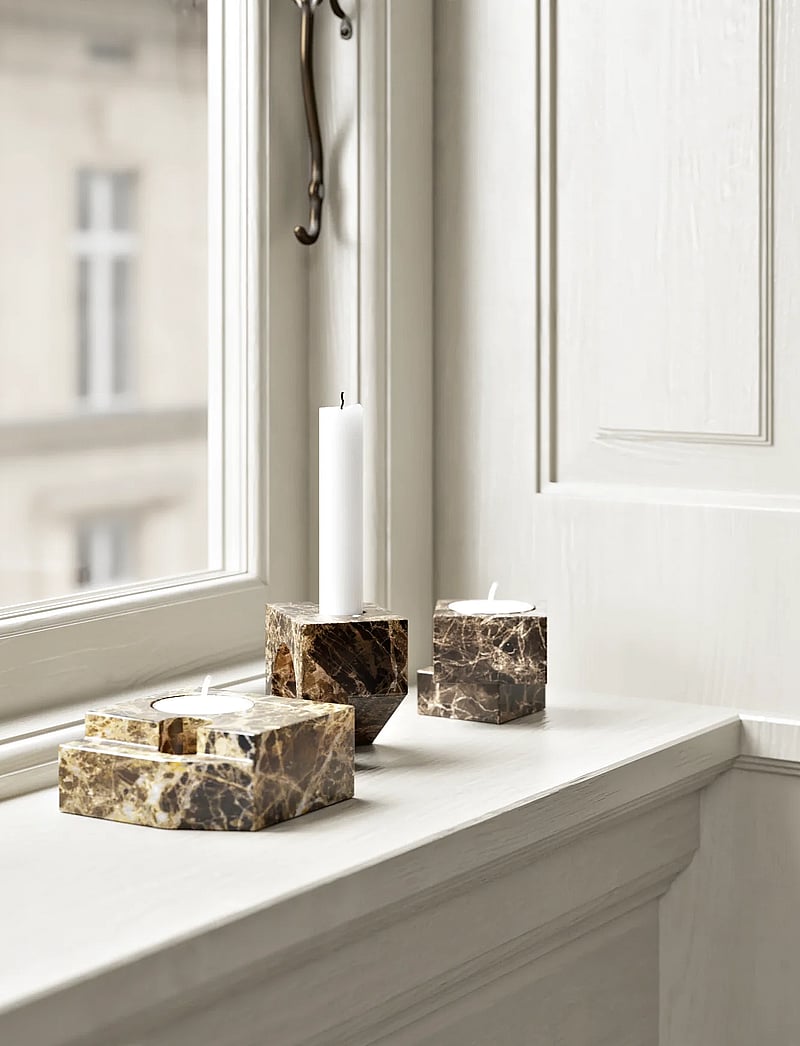 WOUD - Jeu de dés 3 candle holder - teeküünlahoidjad - brown marble - 3