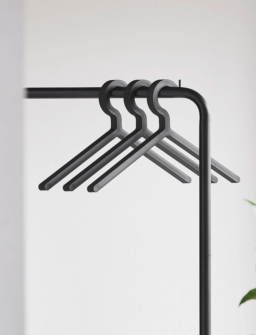 WOUD - Illusion hanger - aufhänger - black - 0