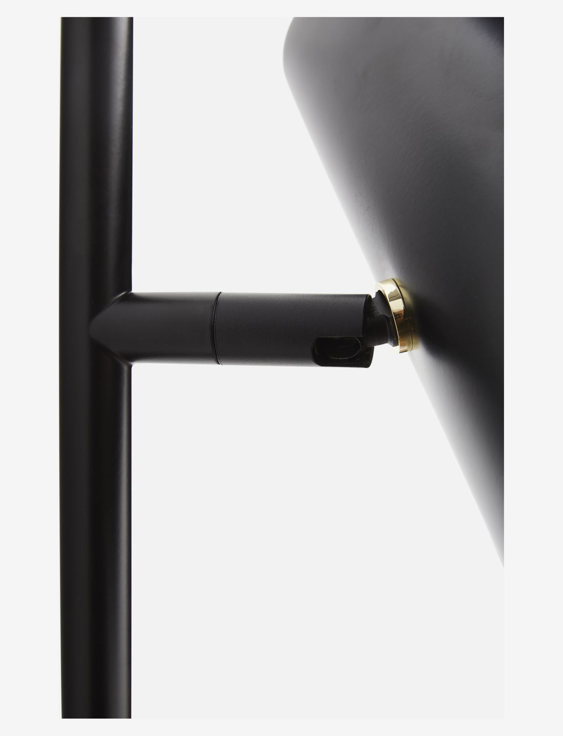 WOUD - Cono wall lamp - appliques murales - black painted metal - 2