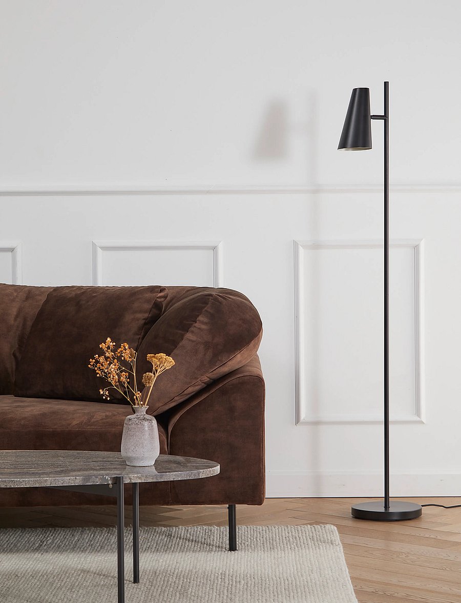 WOUD - Cono floor lamp - stehlampen - black painted metal - 2