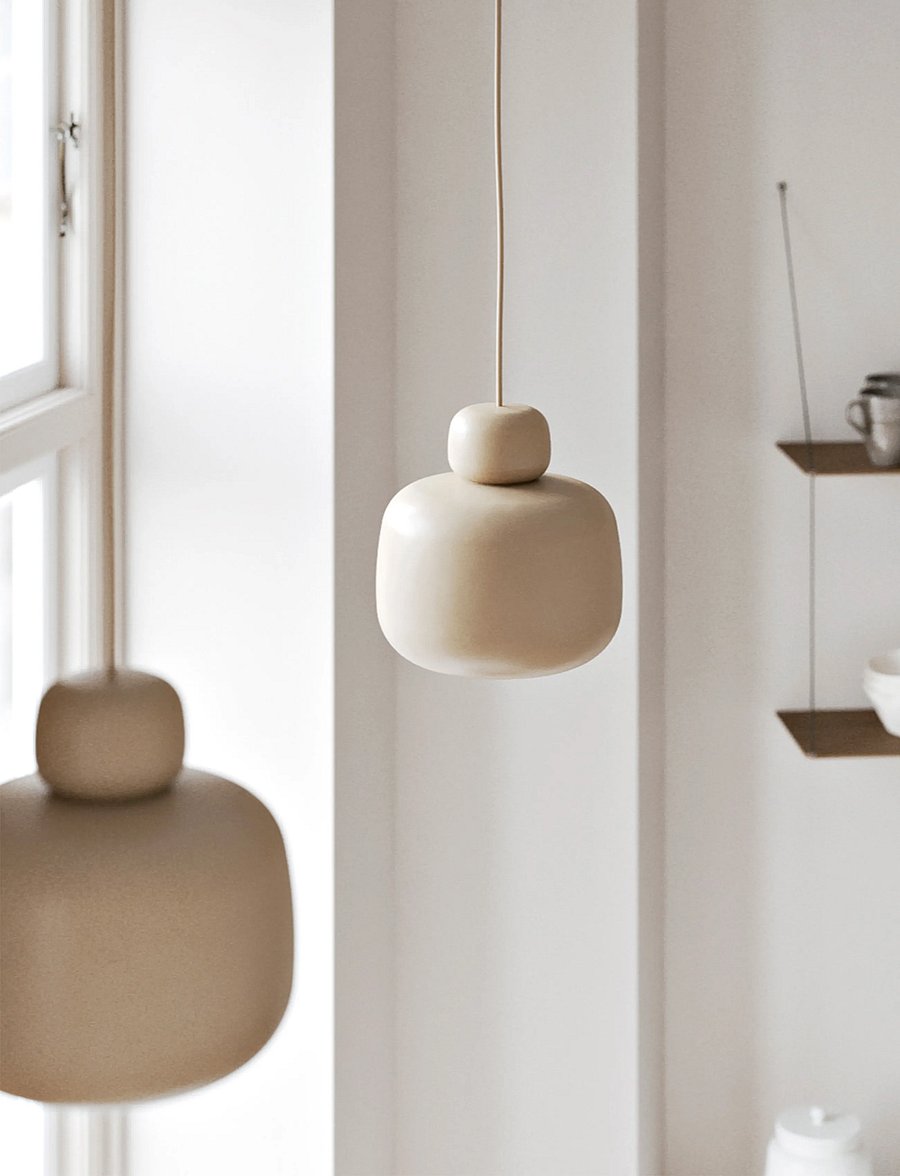 WOUD - Stone pendant (Large) - rippvalgustid - beige painted metal - 0
