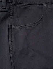 Wrangler - LARSTON - slim fit jeans - dark navy - 2