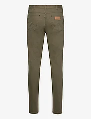 Wrangler - LARSTON - džinsa bikses ar tievām starām - militare green - 1