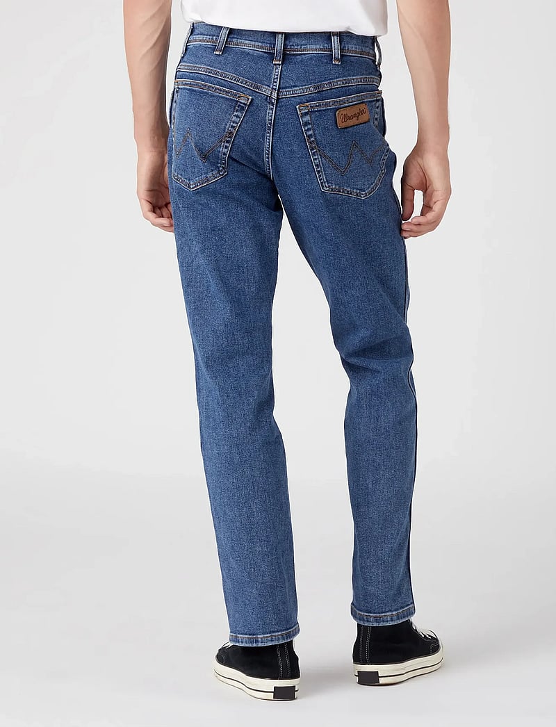 Wrangler - TEXAS - regular jeans - stonewash - 4
