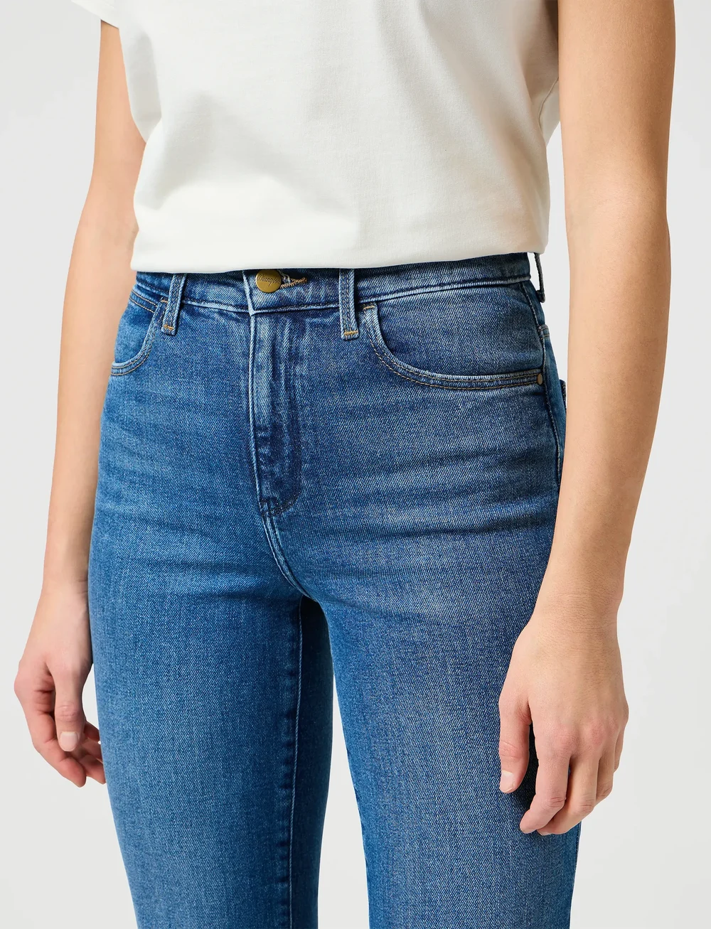 Wrangler - STRAIGHT - sirge säärega teksad - airblue - 5