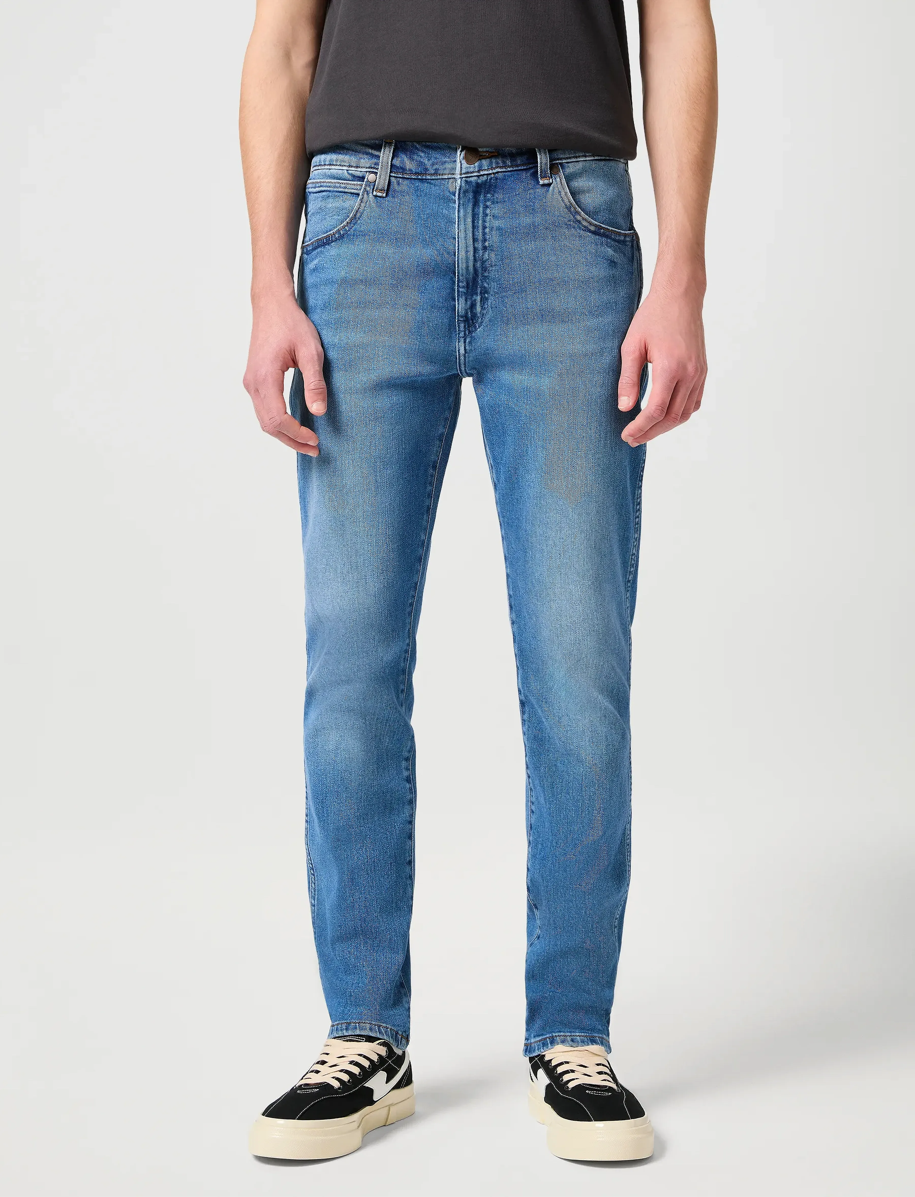 Wrangler Larston, 33 x 34, Blue, Jeans > Smalle, Herre