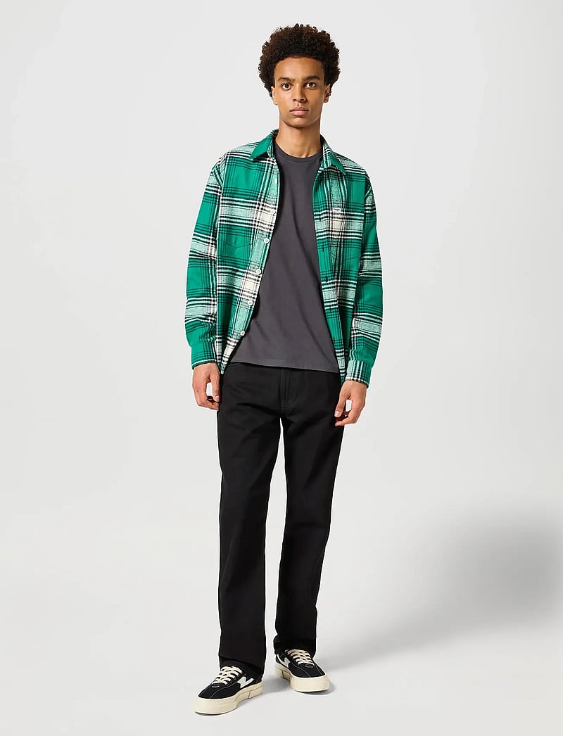 Wrangler - SIGN OFF TEE - short-sleeved t-shirts - faded black - 3