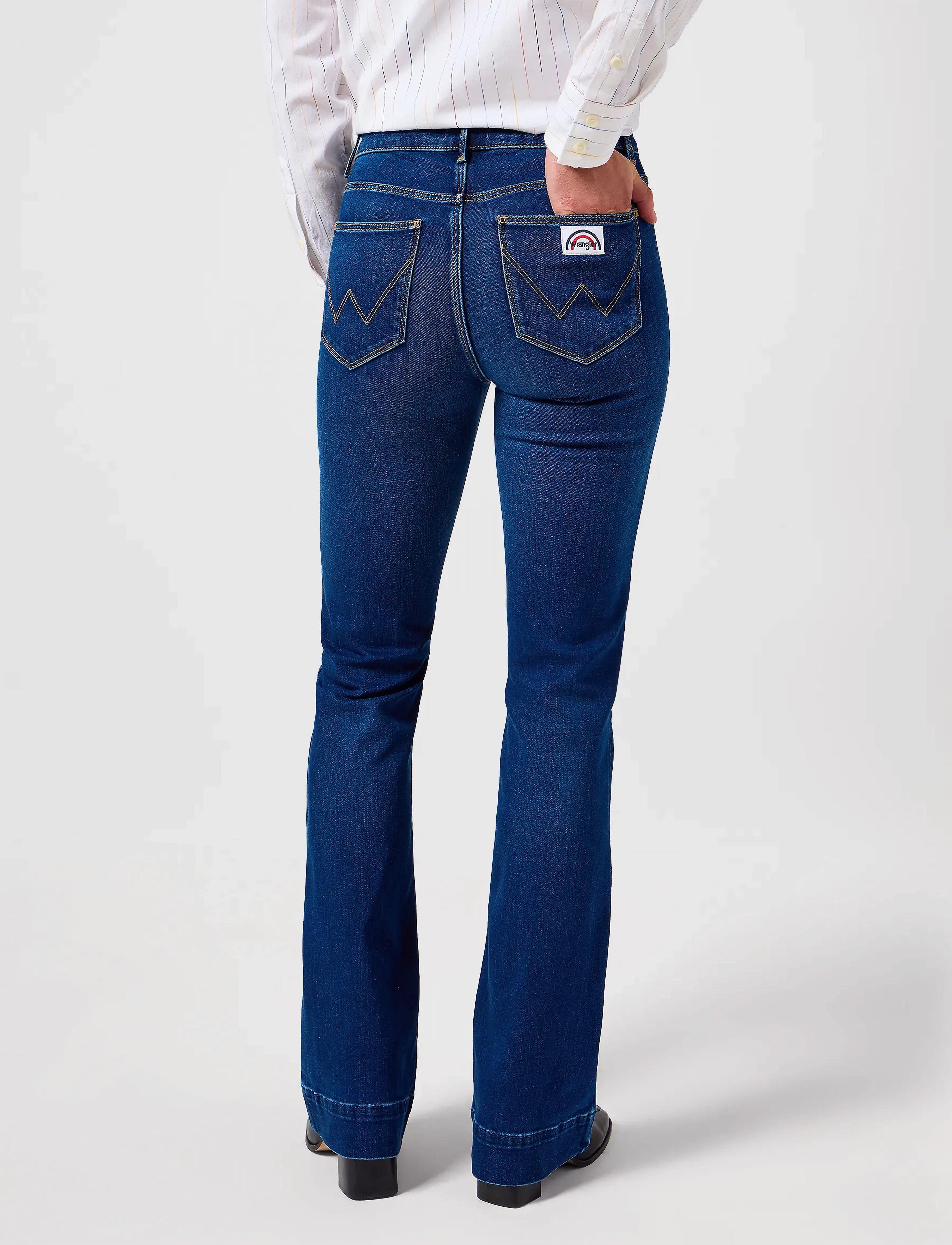 Wrangler - FLARE - traditional indigo - 4