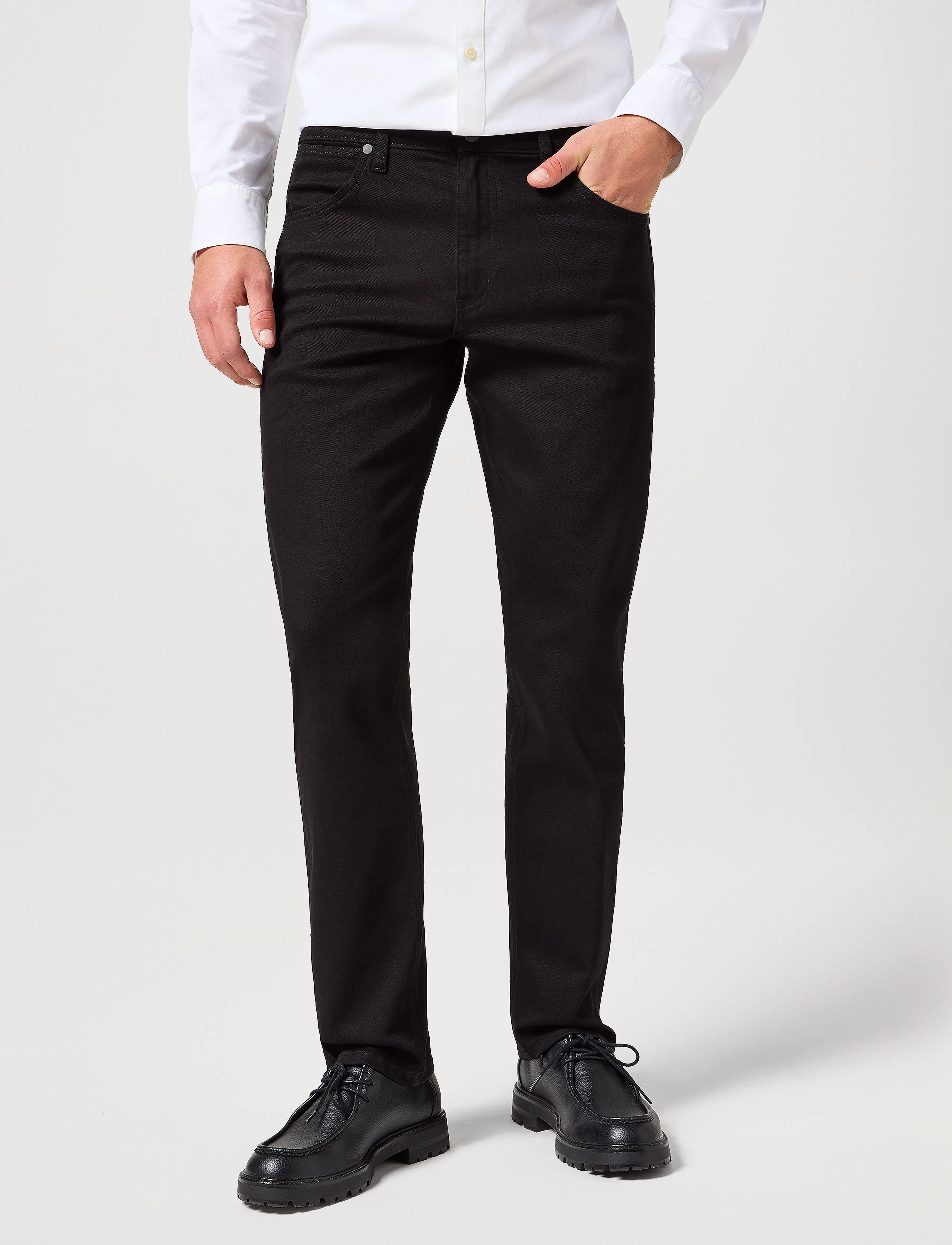 Wrangler Greensboro, 34 x 30, Black, Jeans > Almindelige, Herre
