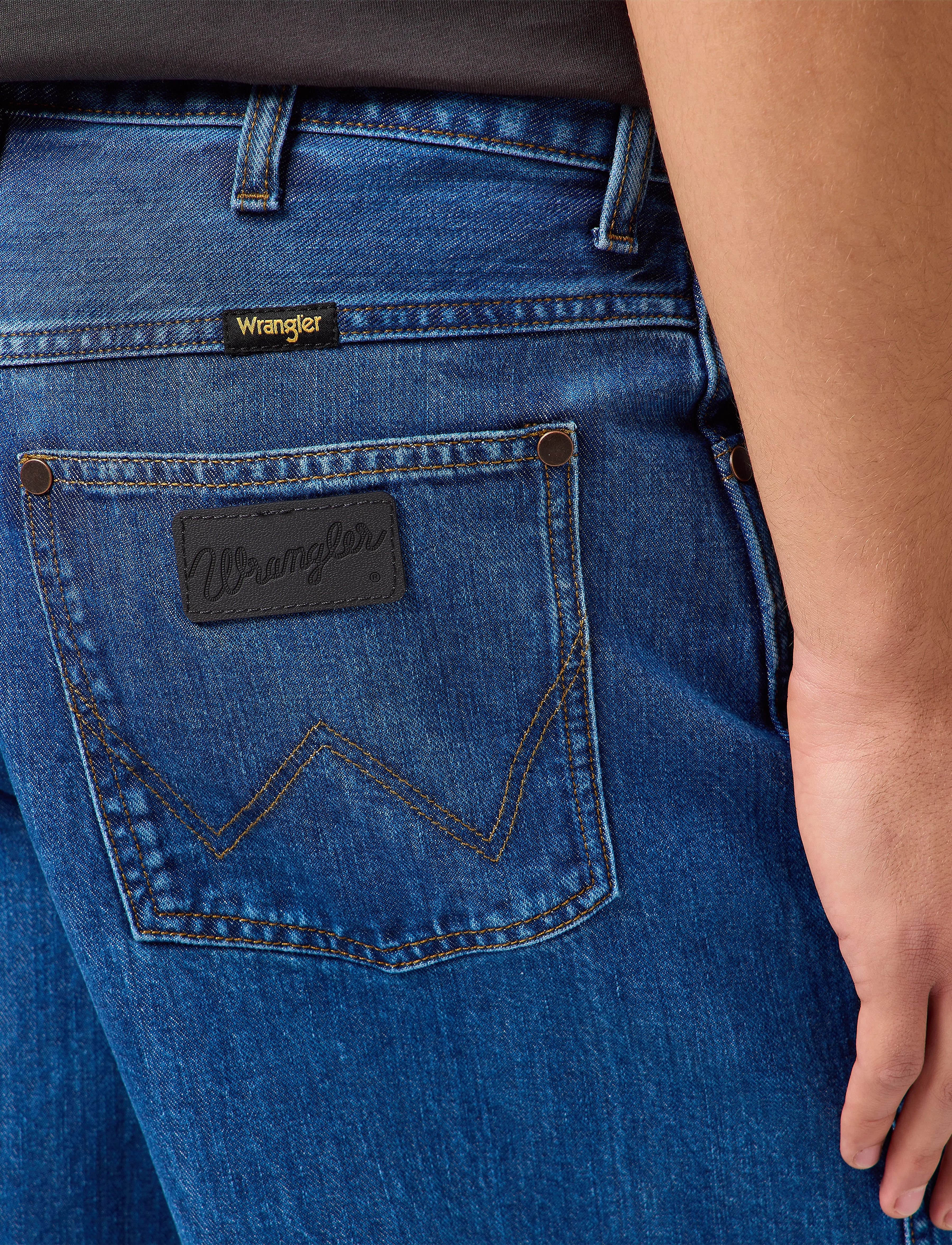 Wrangler - Jort Shorts - jorts - dark stone - 5