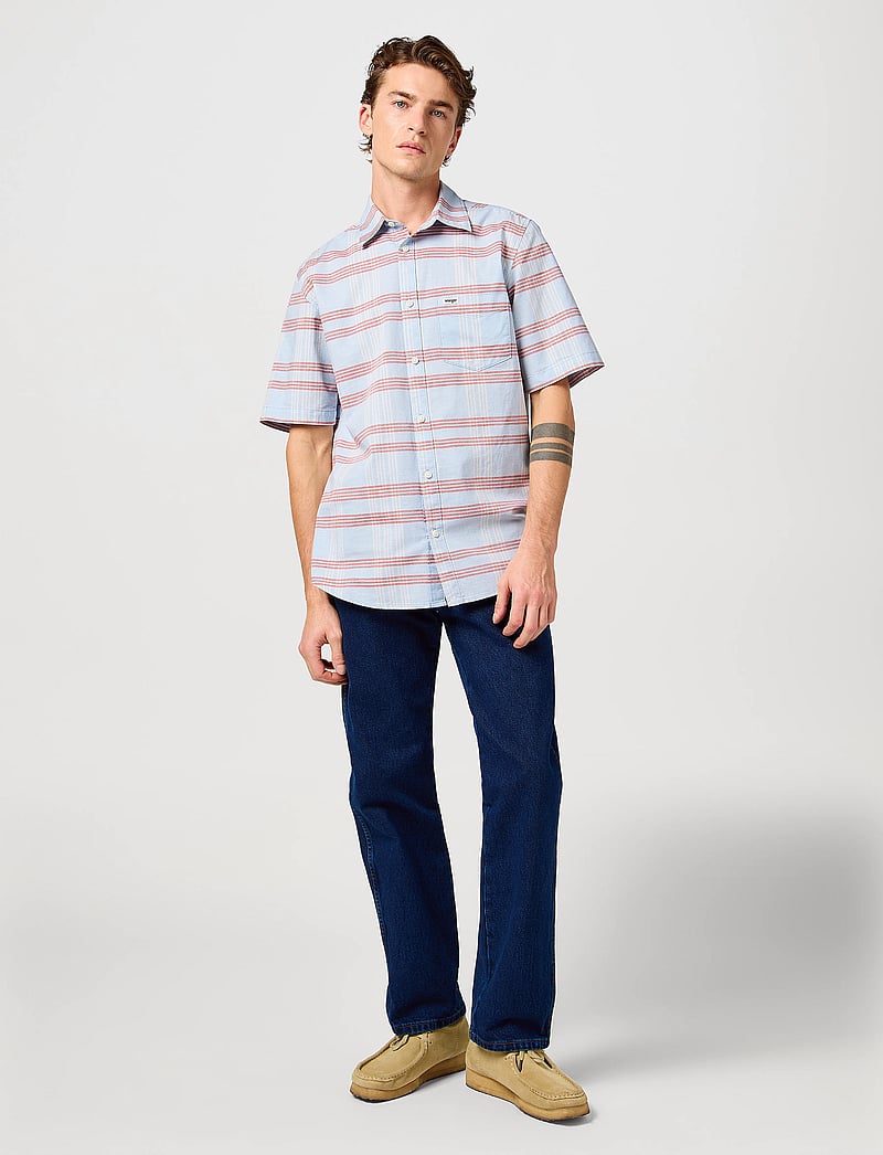 Wrangler - Ss 1 Pkt Shirt - kurzarmhemden - niagara mist - 4