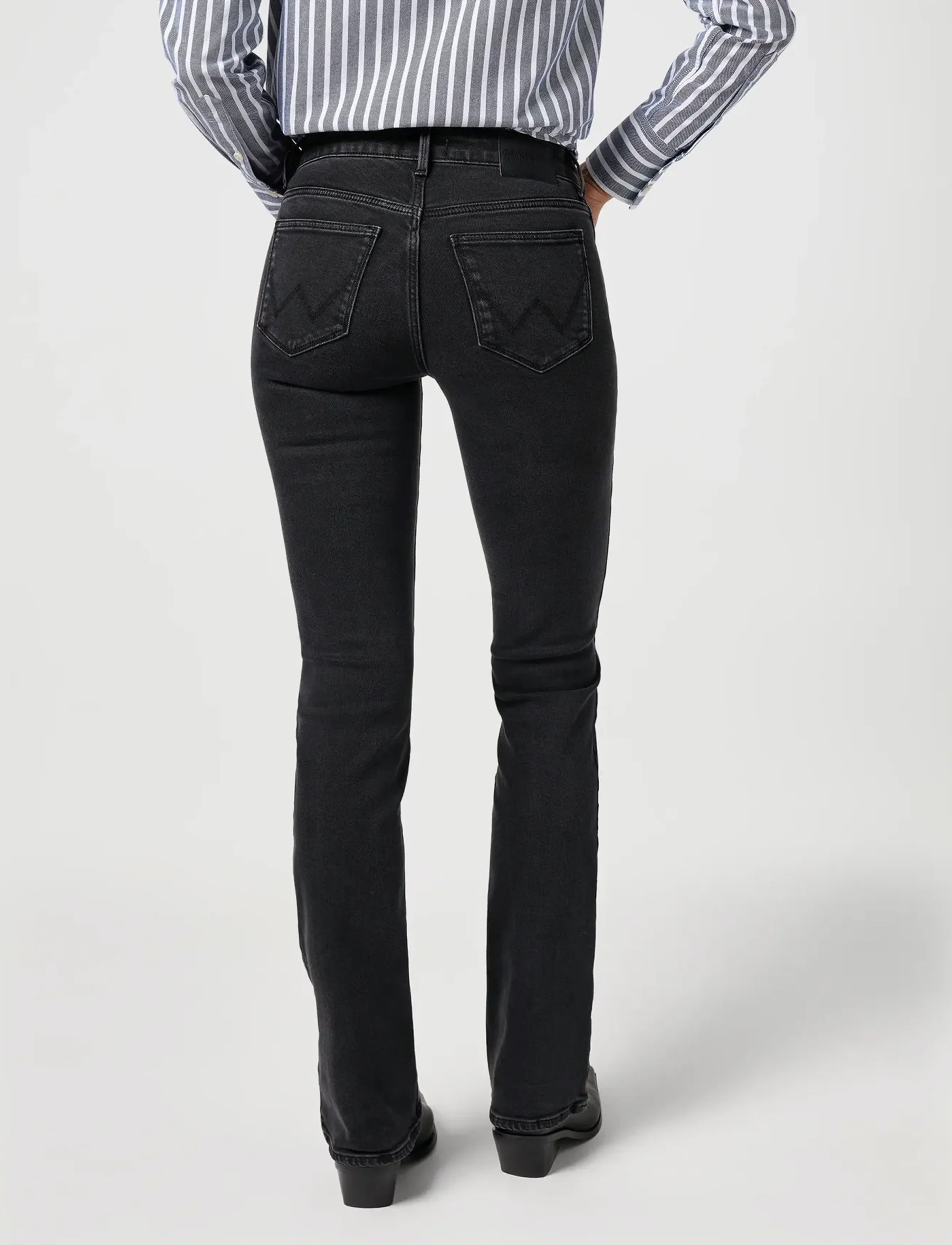 Wrangler - BOOTCUT - bootcut jeans - sultry blackout - 3