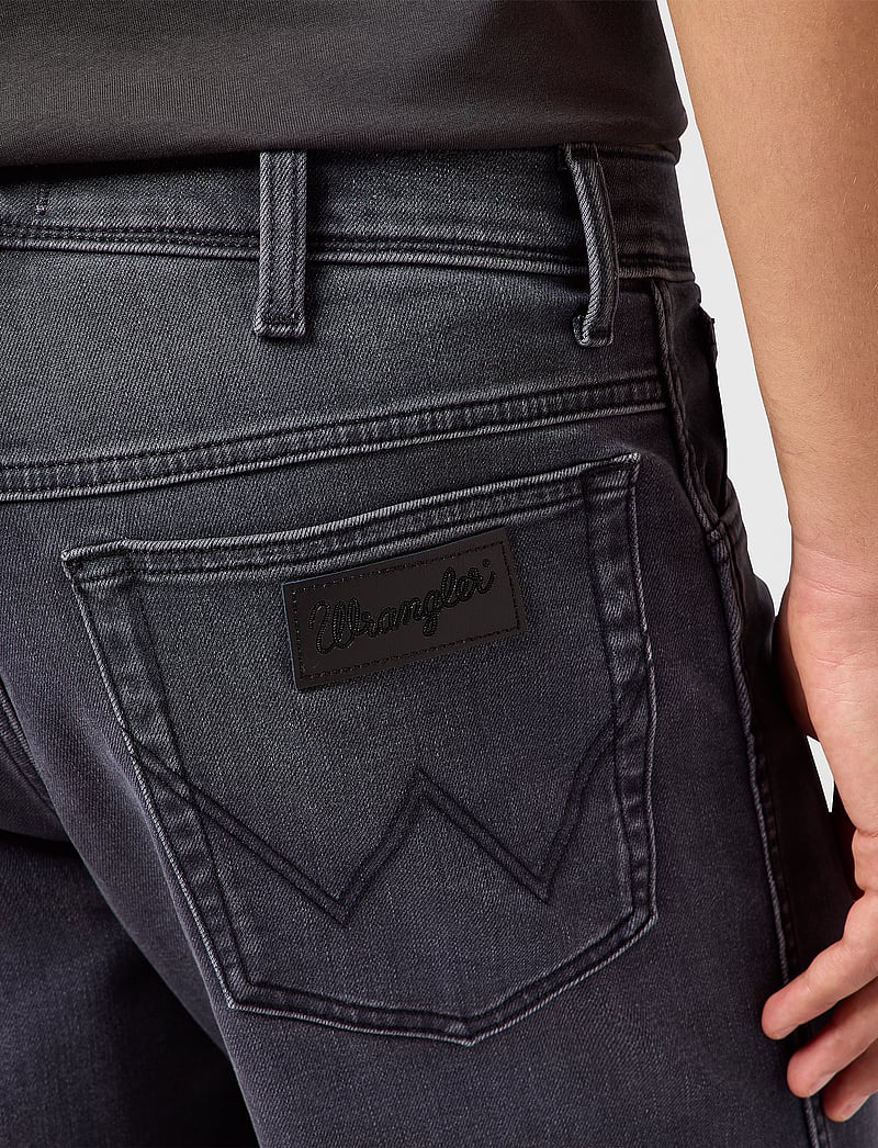 Wrangler - Texas Shorts - lühikesed teksapüksid - dusk - 5