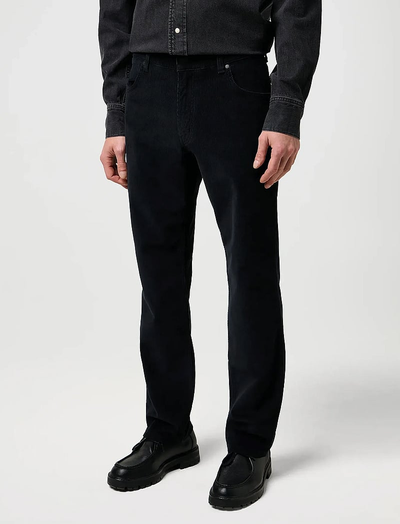 Wrangler - GREENSBORO - slim jeans - black - 0